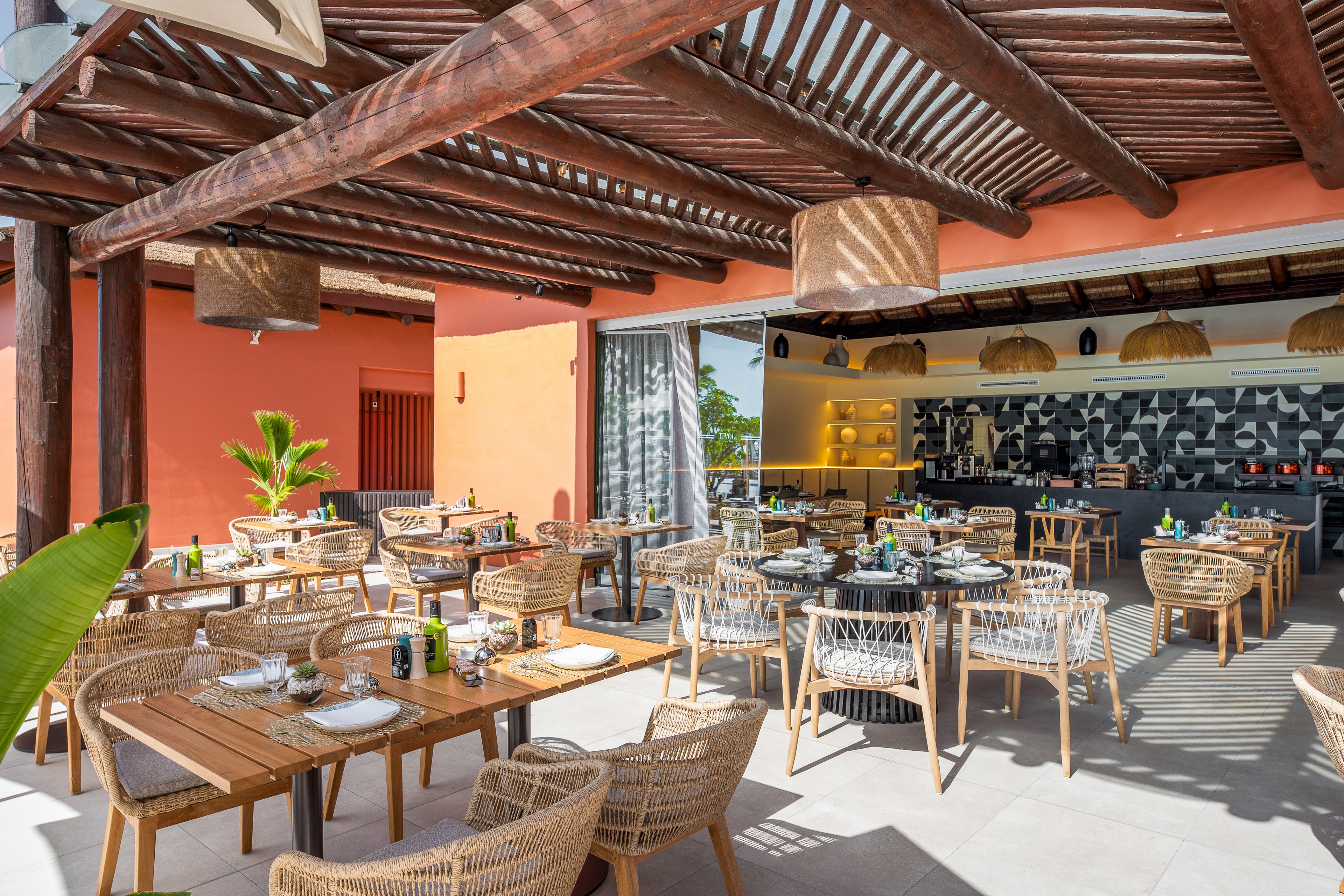 Tivoli La Caleta Tenerife Resort