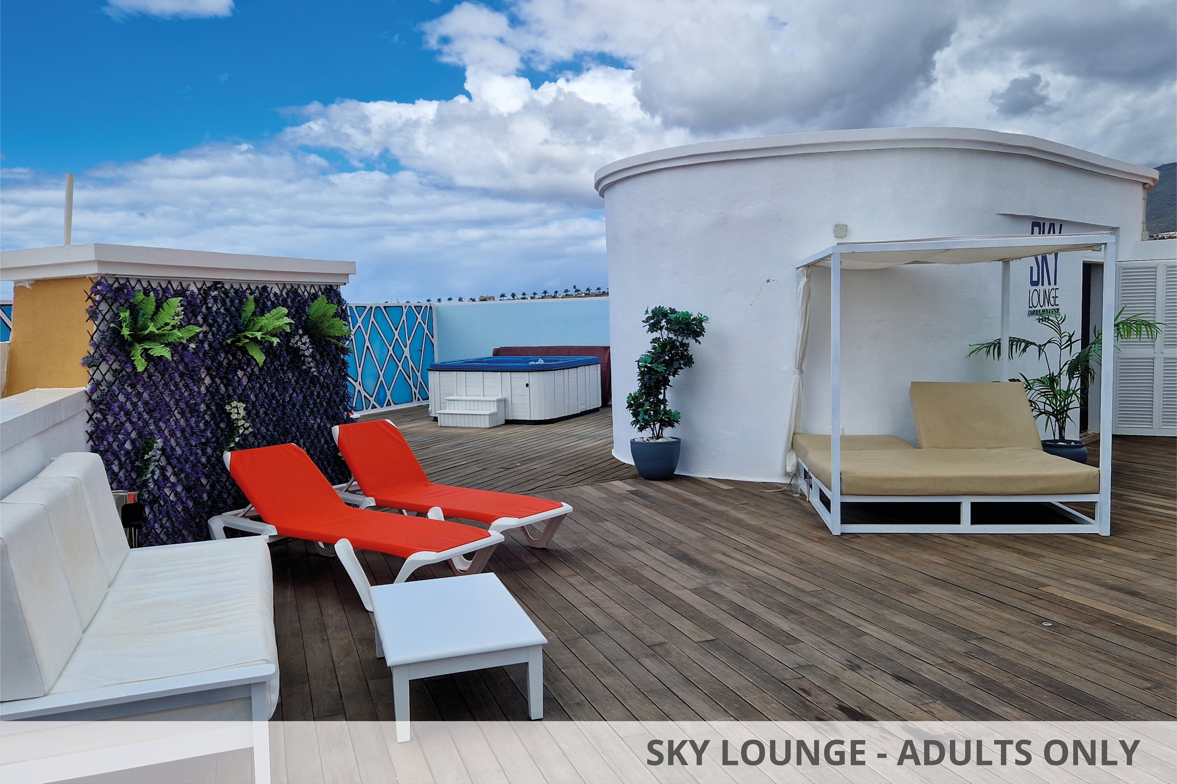 Chatur Playa Real Resort & Siam Park Waterpark