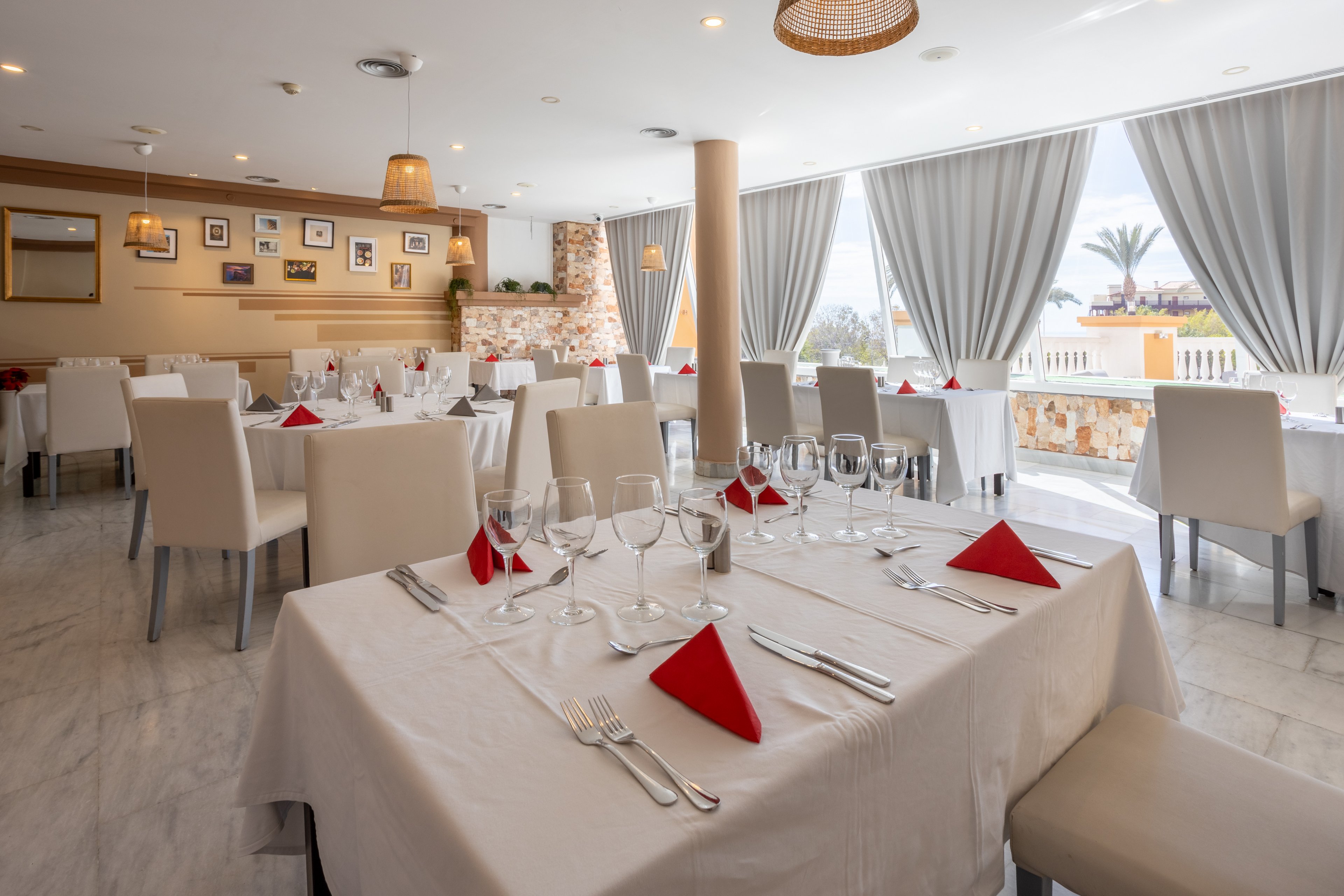 Chatur Playa Real Resort & Siam Park Waterpark