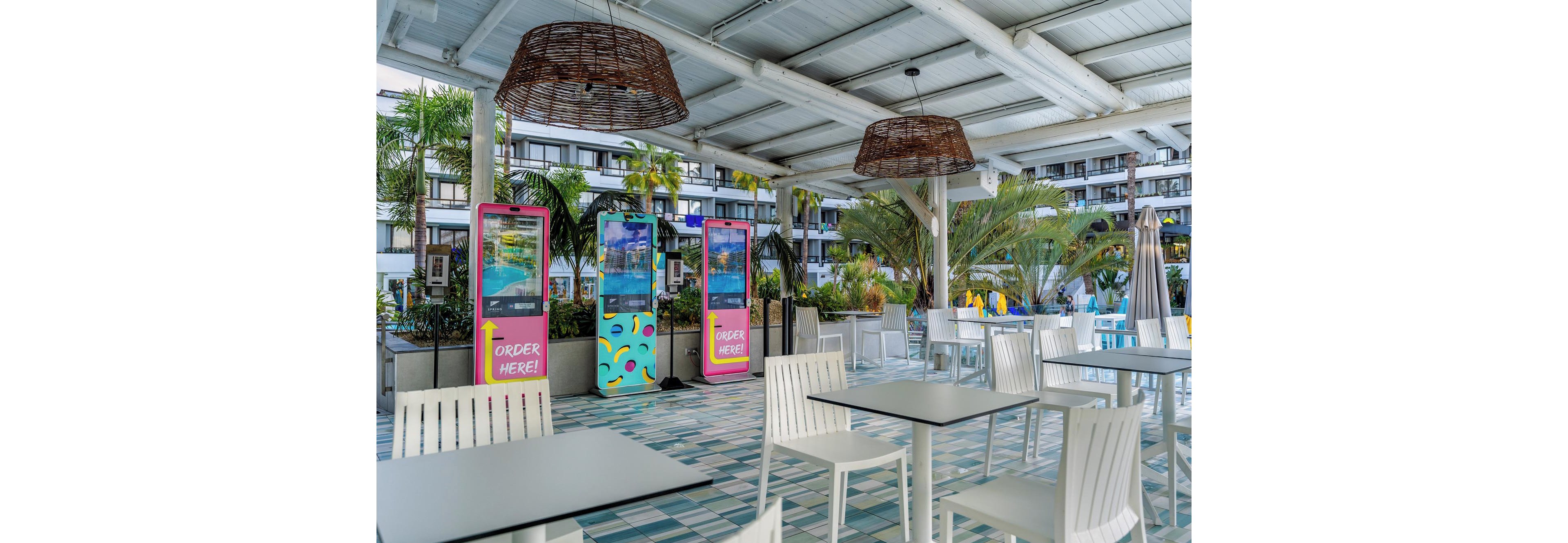 Spring Hotel Bitacora & Siam Park Waterpark