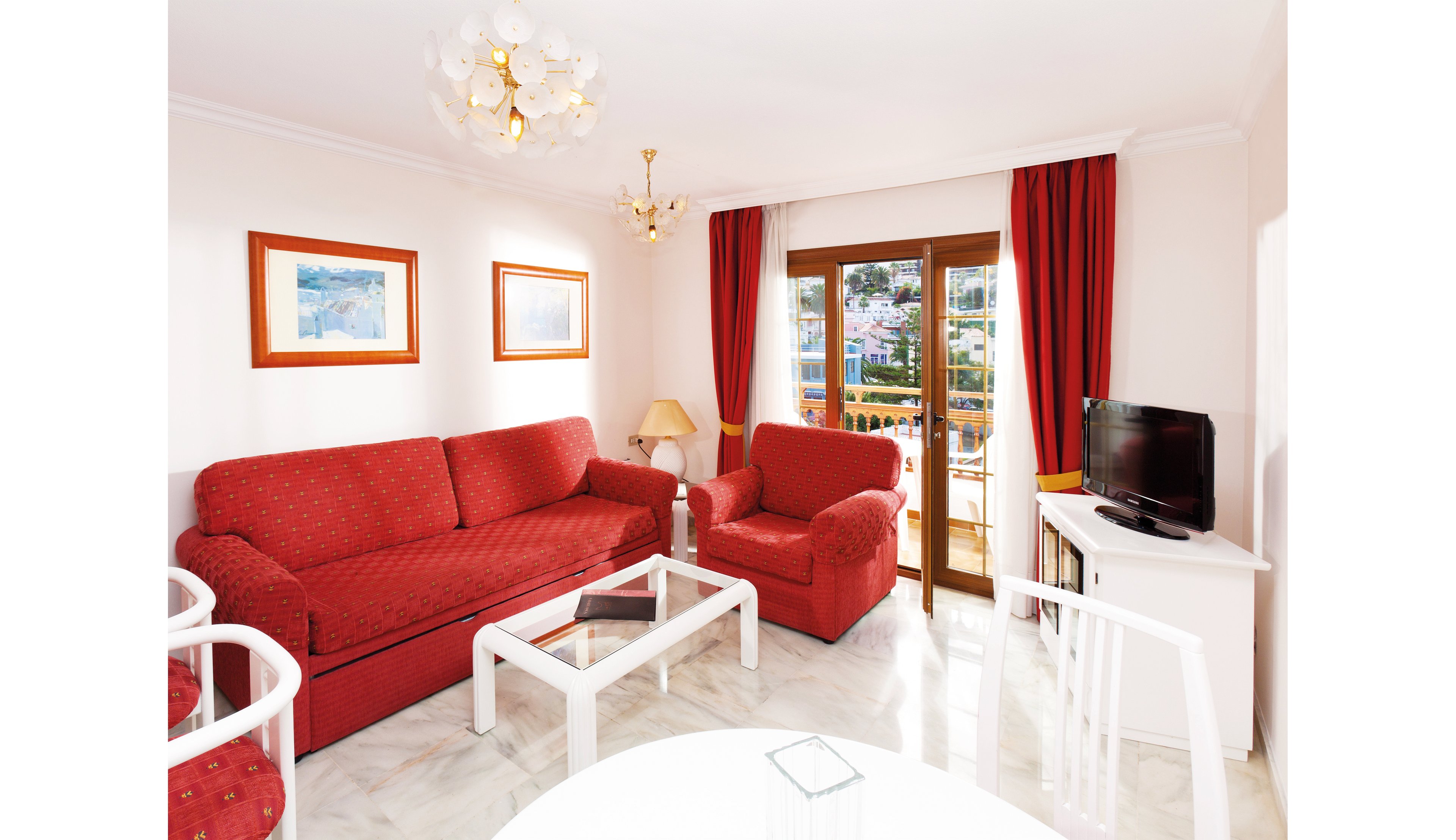 Casablanca Apartments