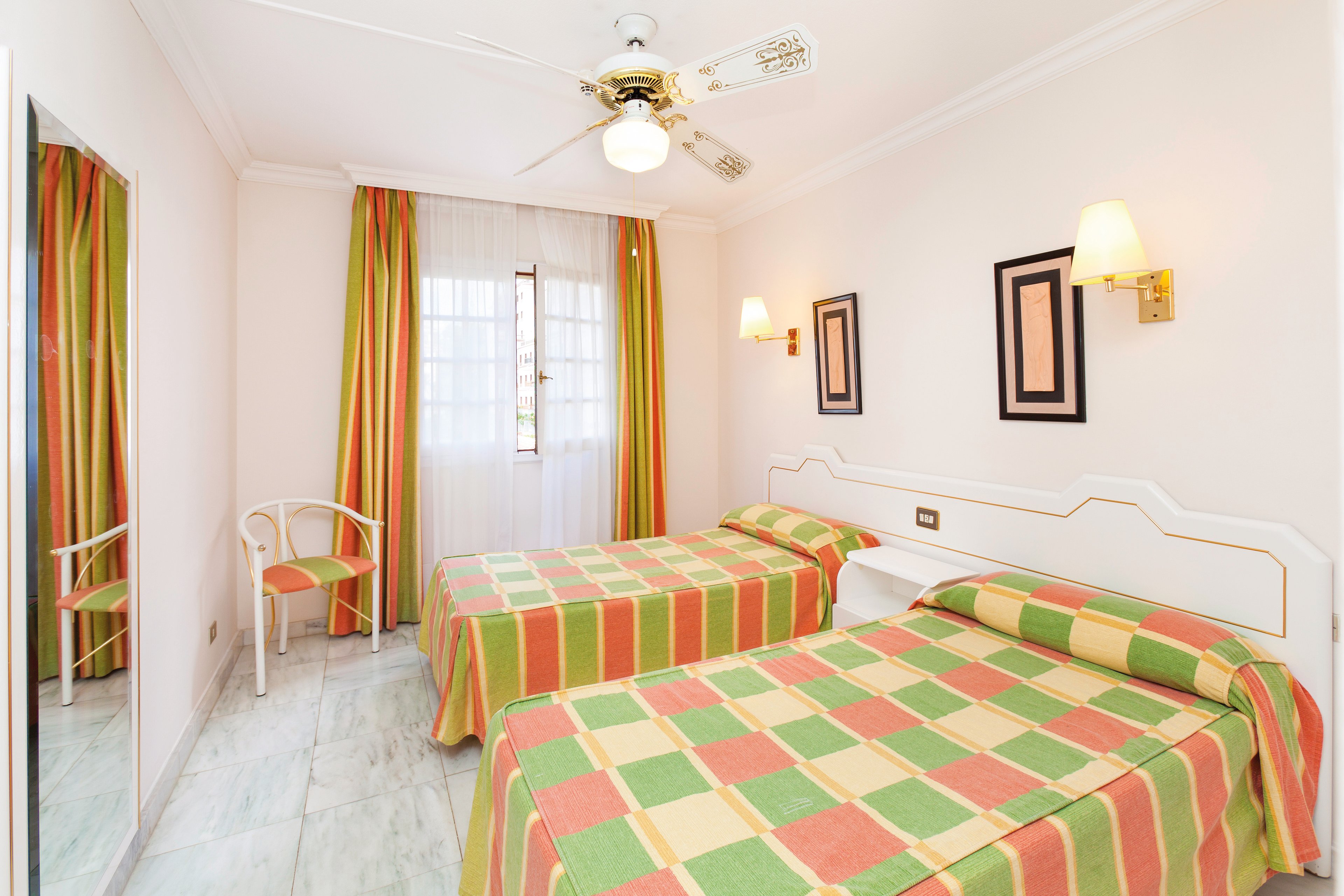 Casablanca Apartments