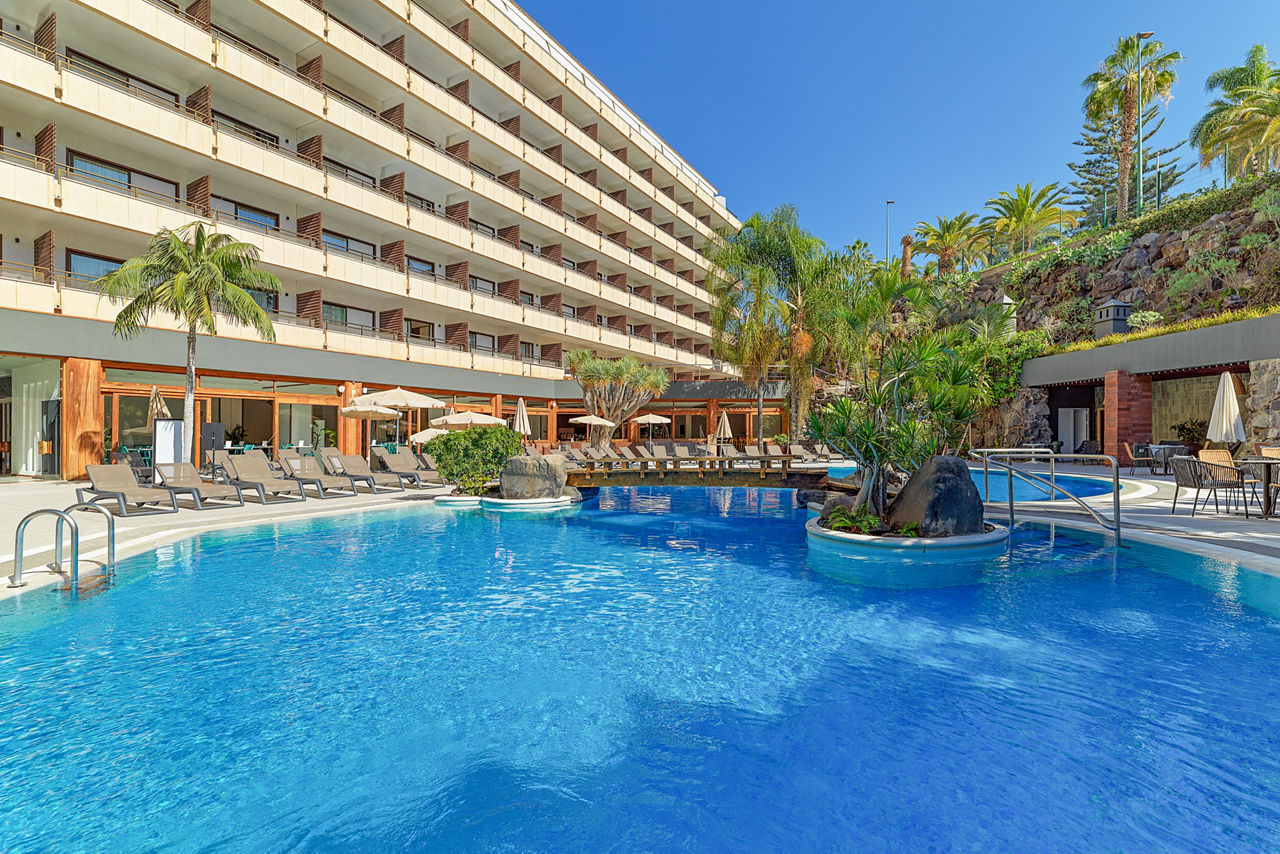 FERGUS Puerto de la Cruz