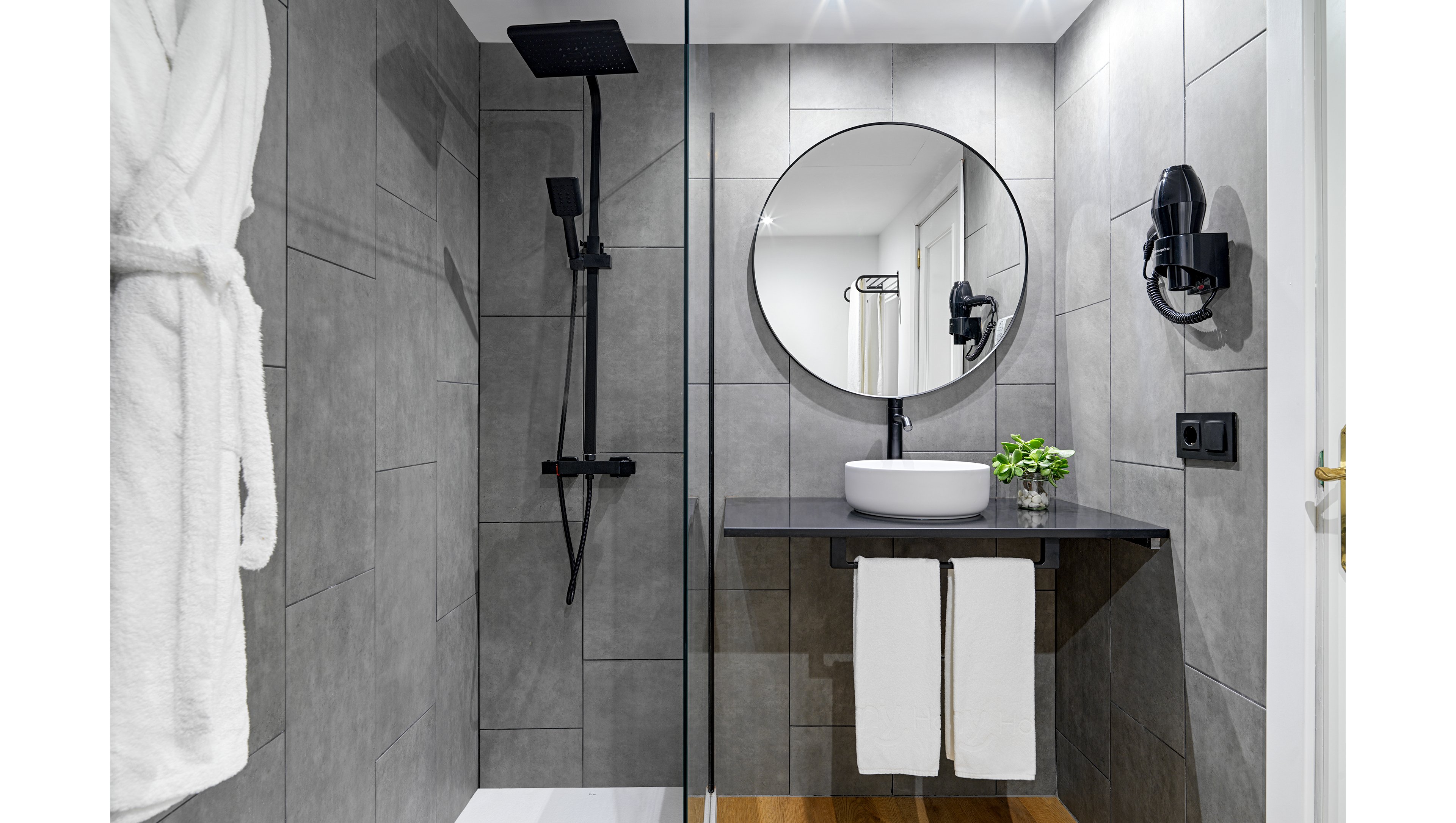 FERGUS Puerto de la Cruz