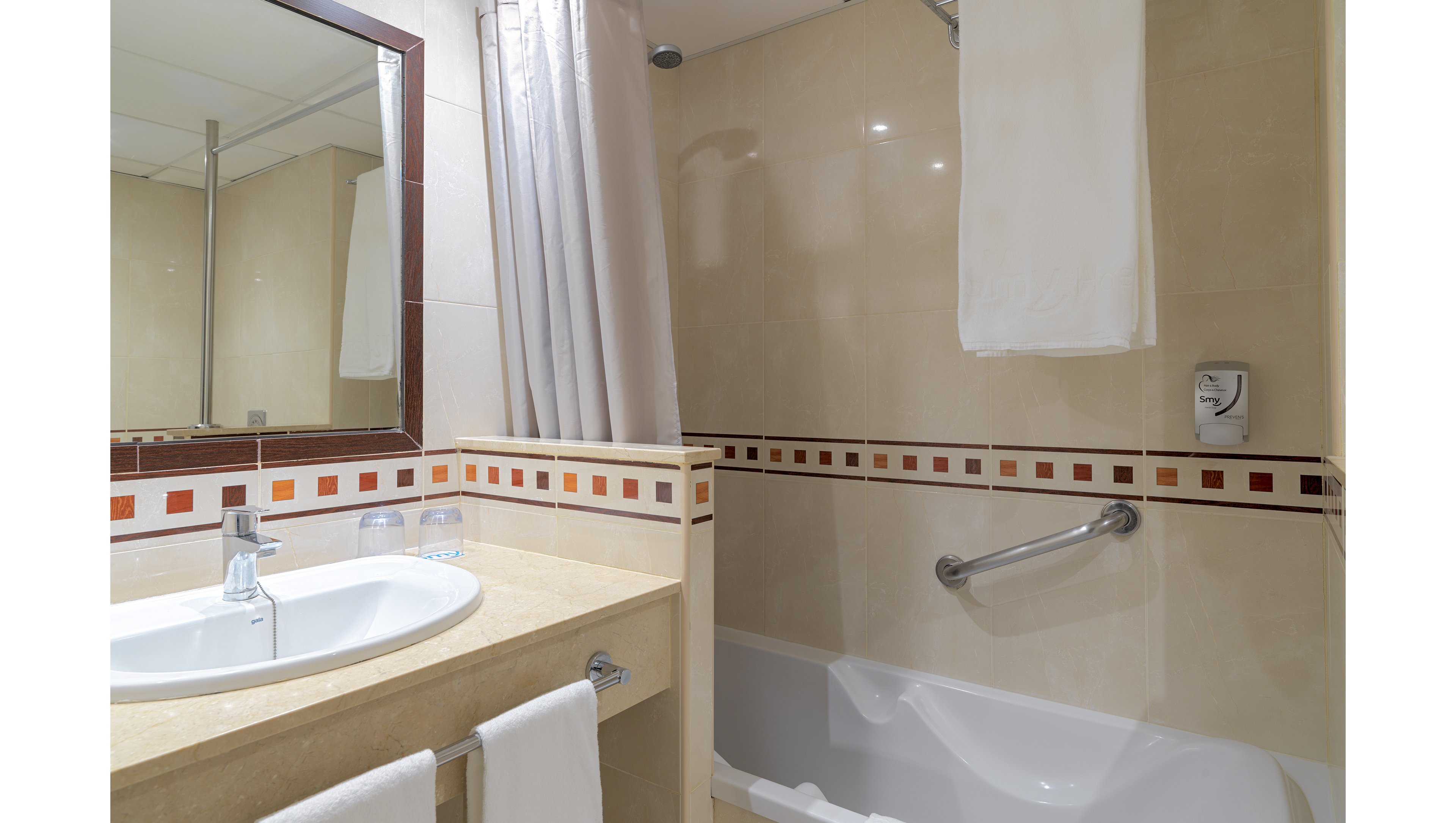 FERGUS Puerto de la Cruz