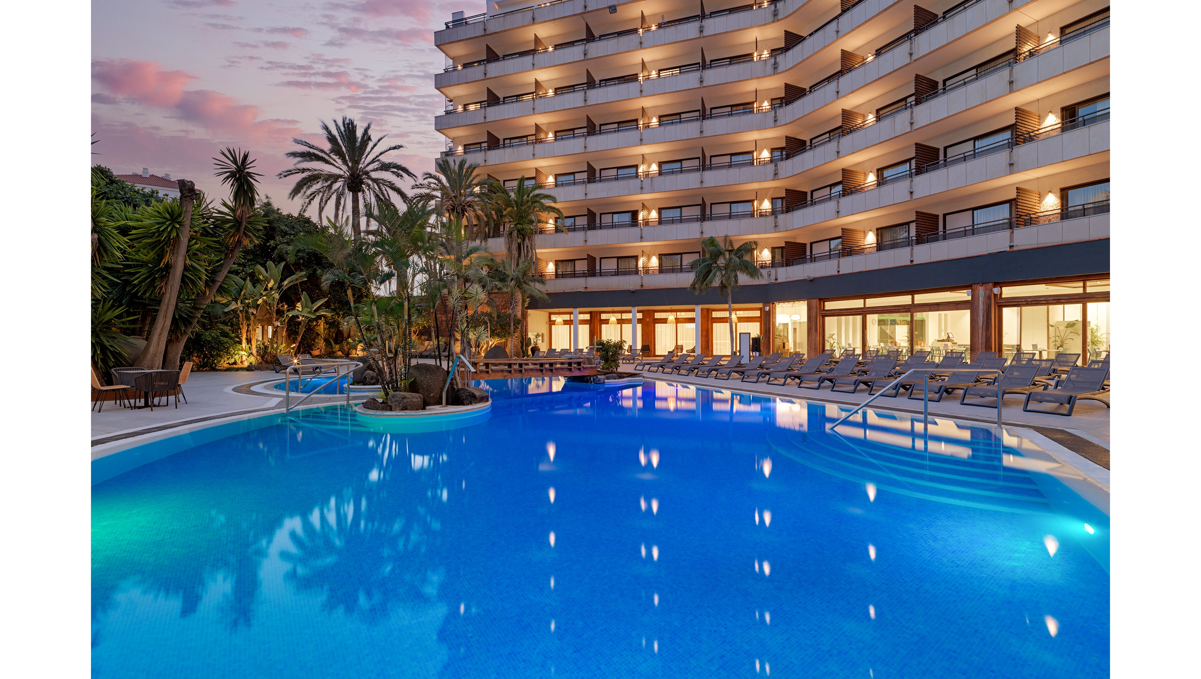 FERGUS Puerto de la Cruz