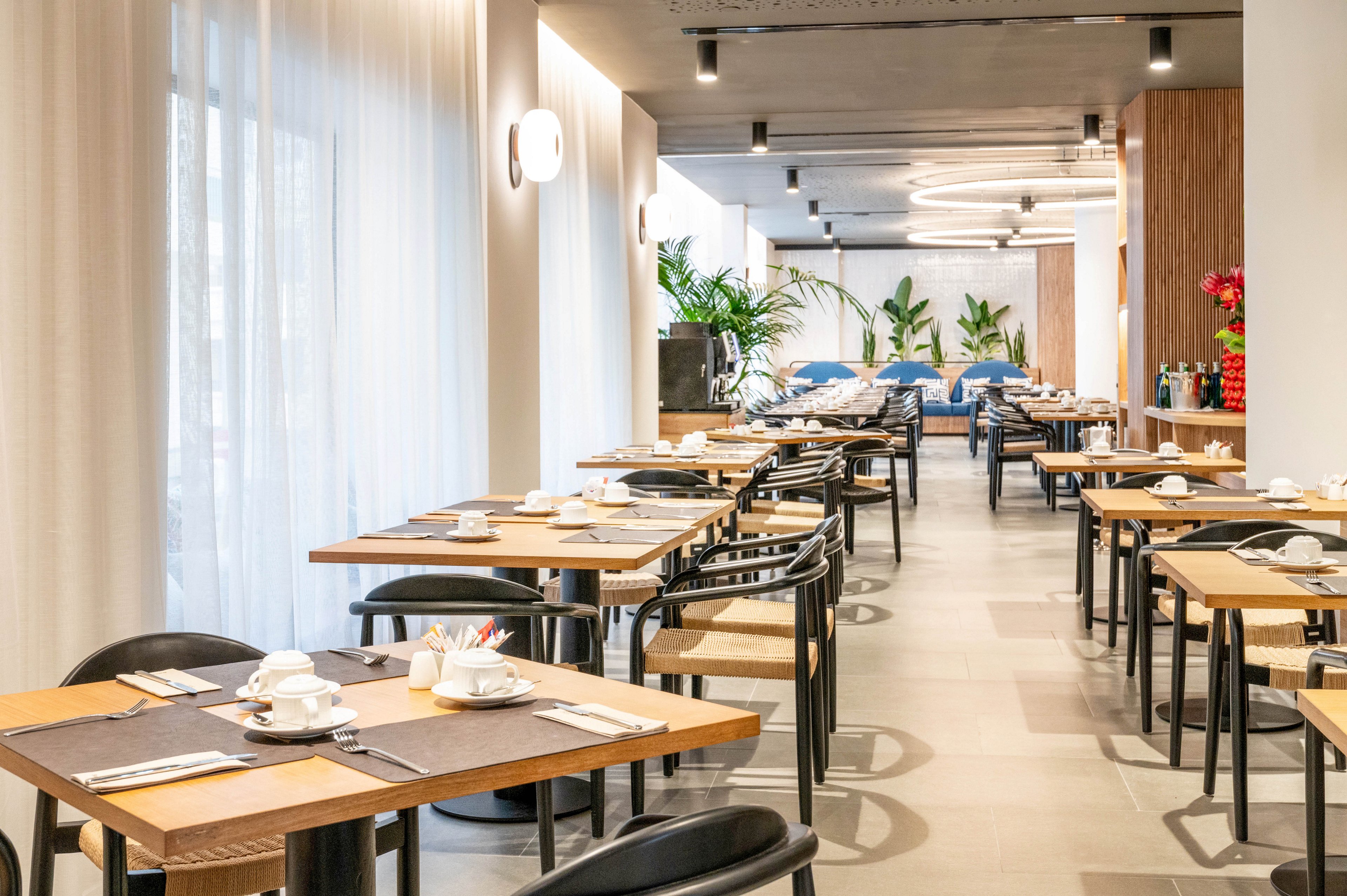 Barcelo Santa Cruz Contemporaneo