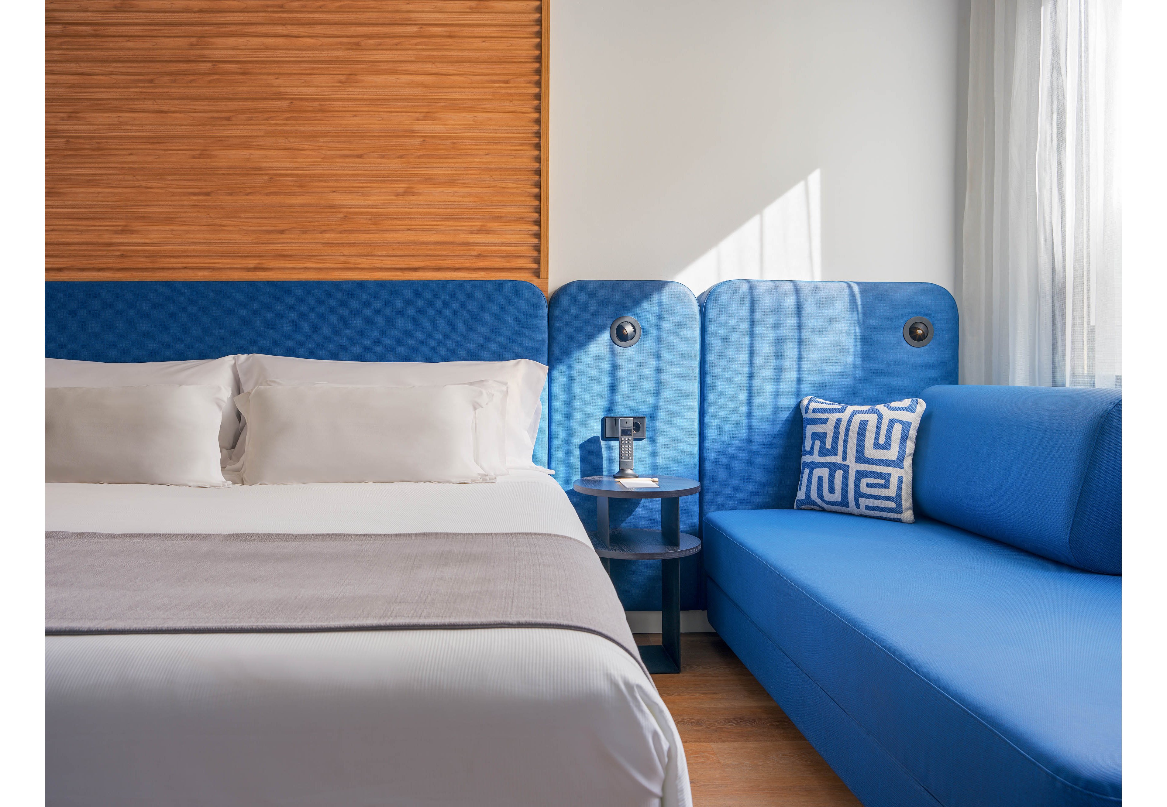 Barcelo Santa Cruz Contemporaneo