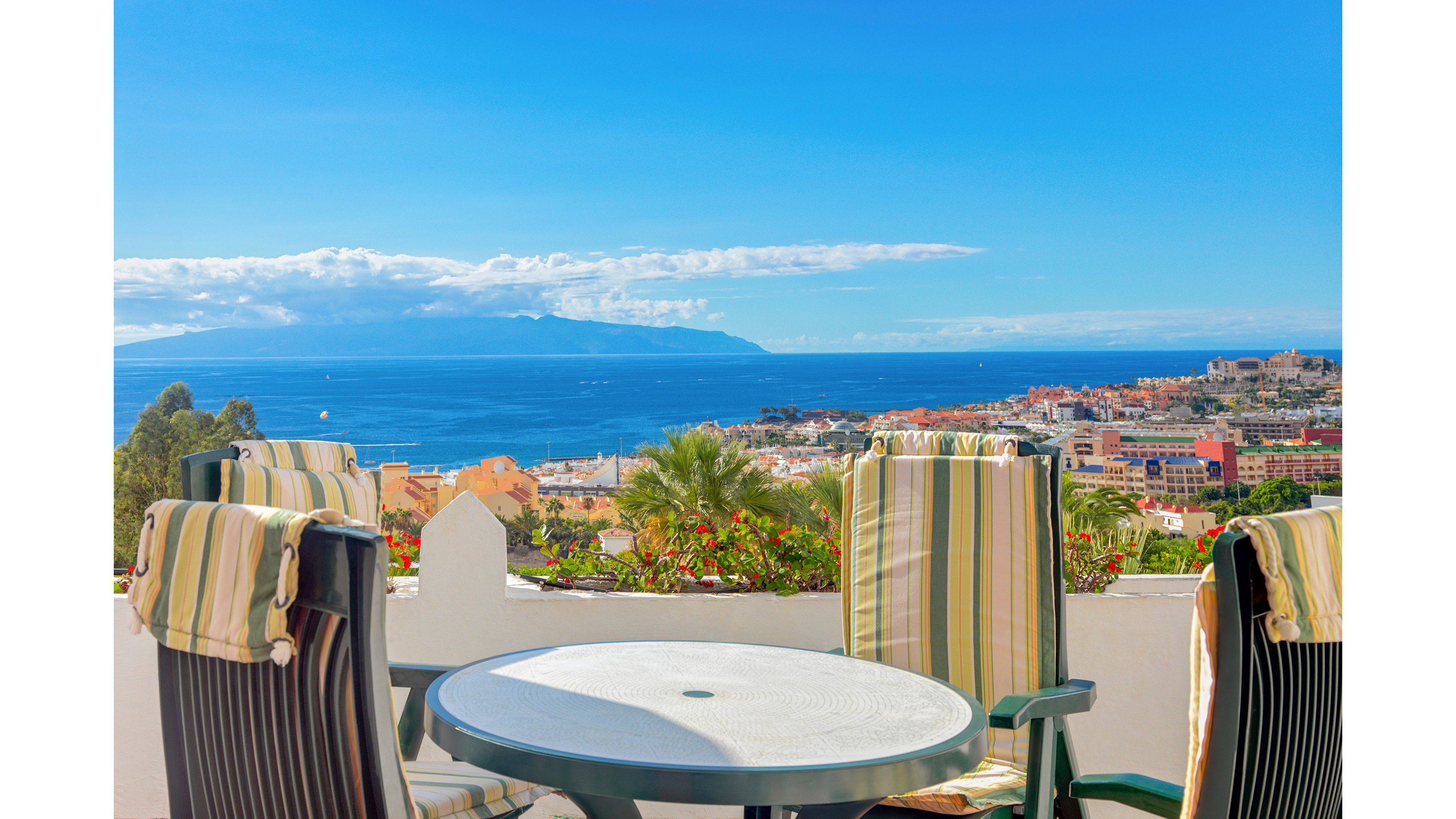 Regency Torviscas Apartments & Suites