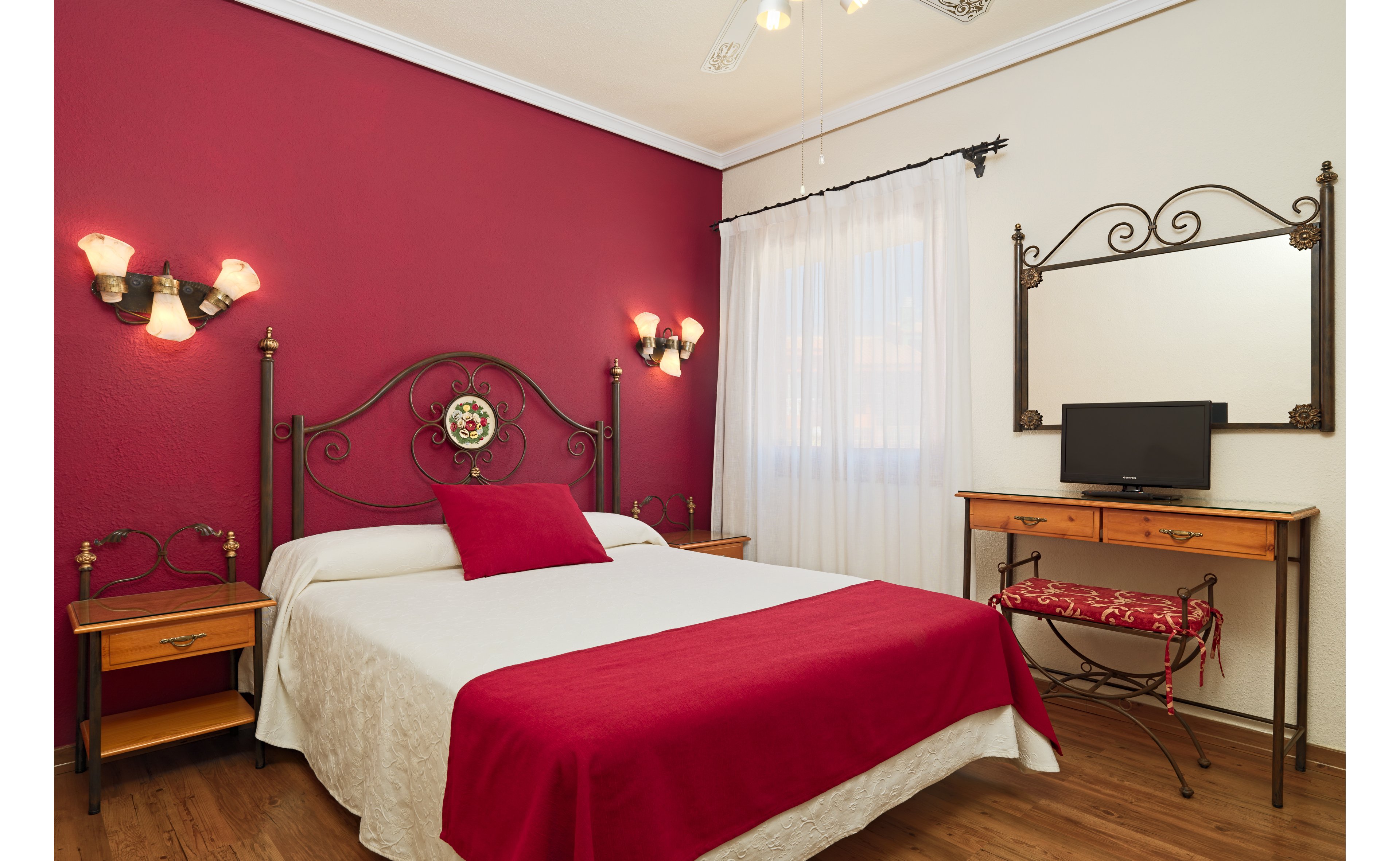 Regency Torviscas Apartments & Suites