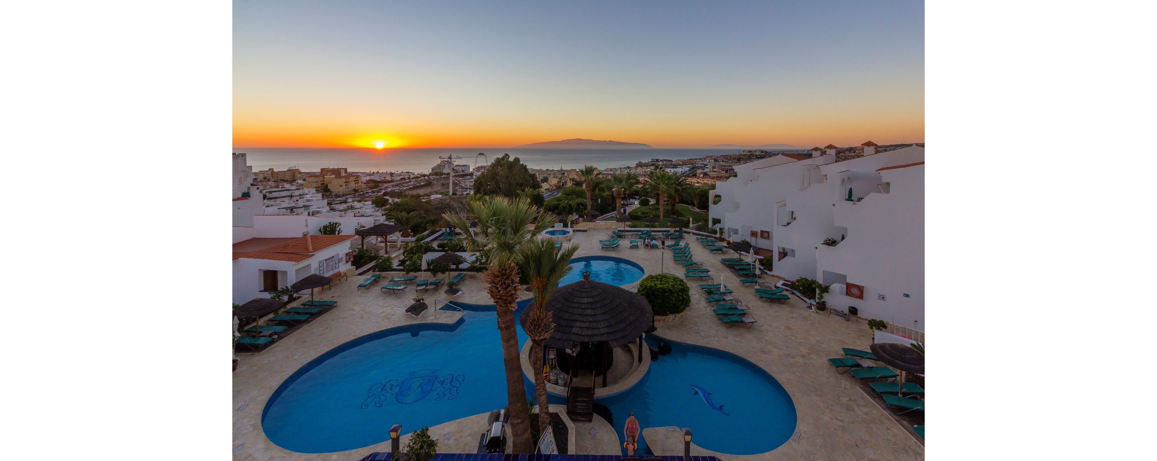 Regency Torviscas Apartments & Suites