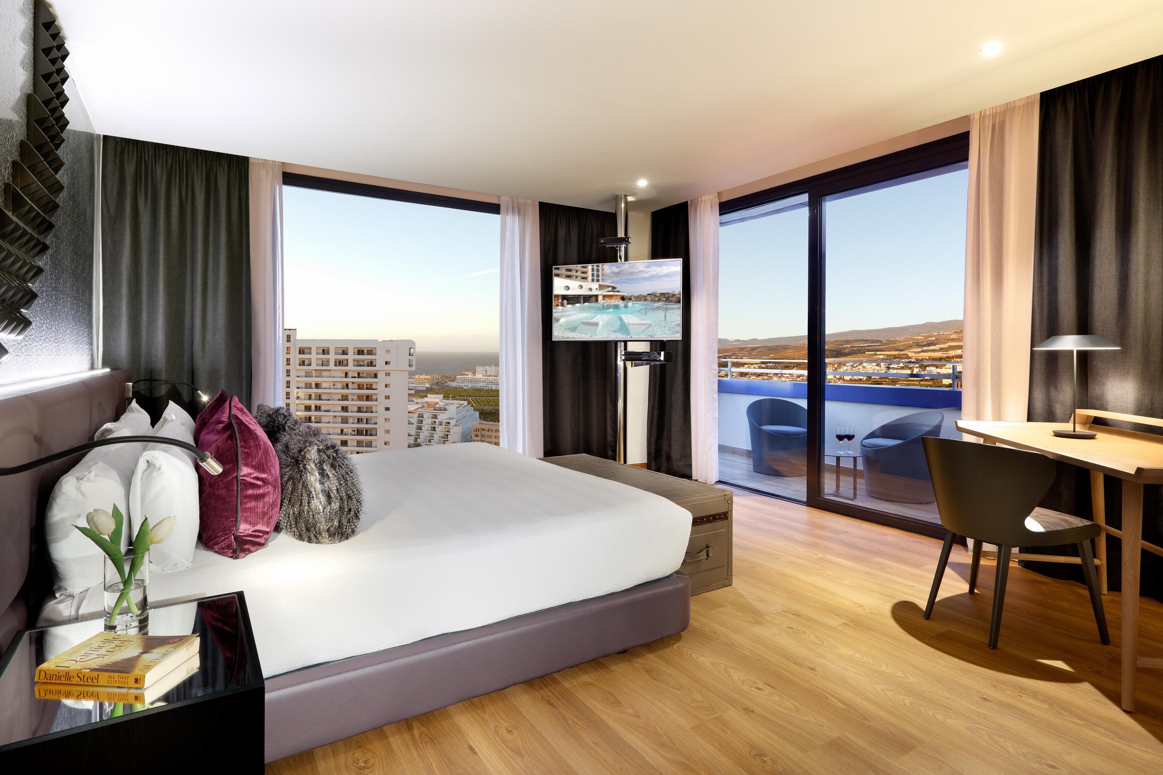 Hard Rock Hotel Tenerife