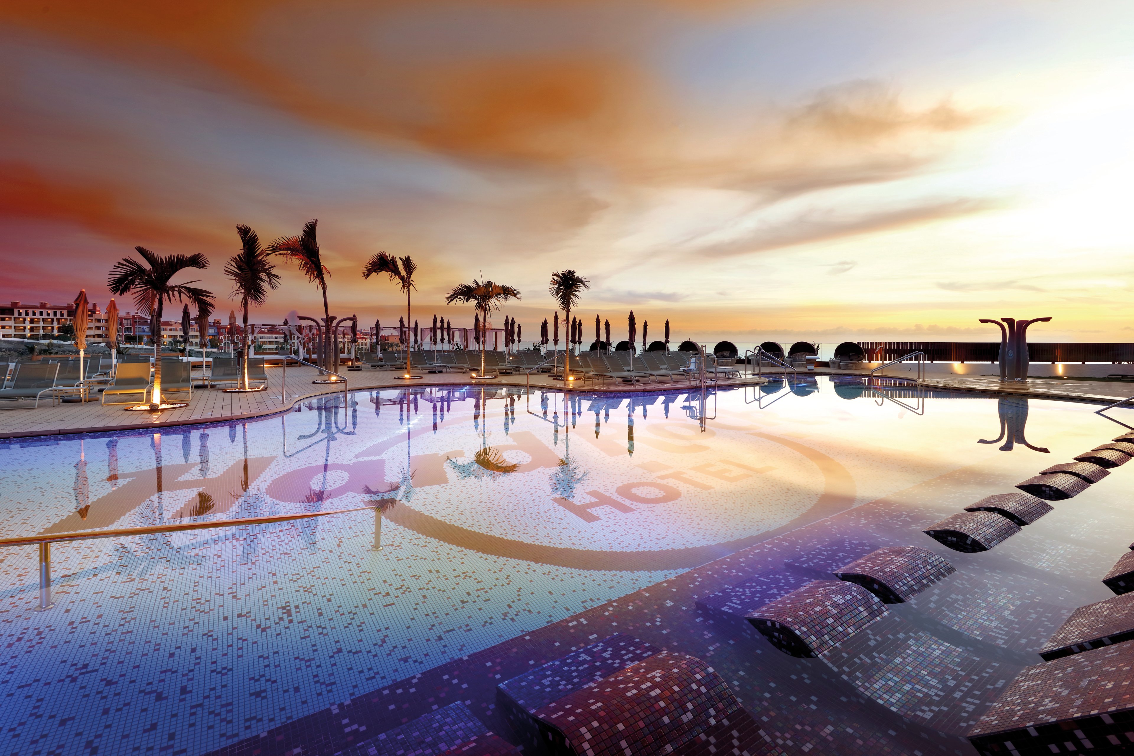 Hard Rock Hotel Tenerife