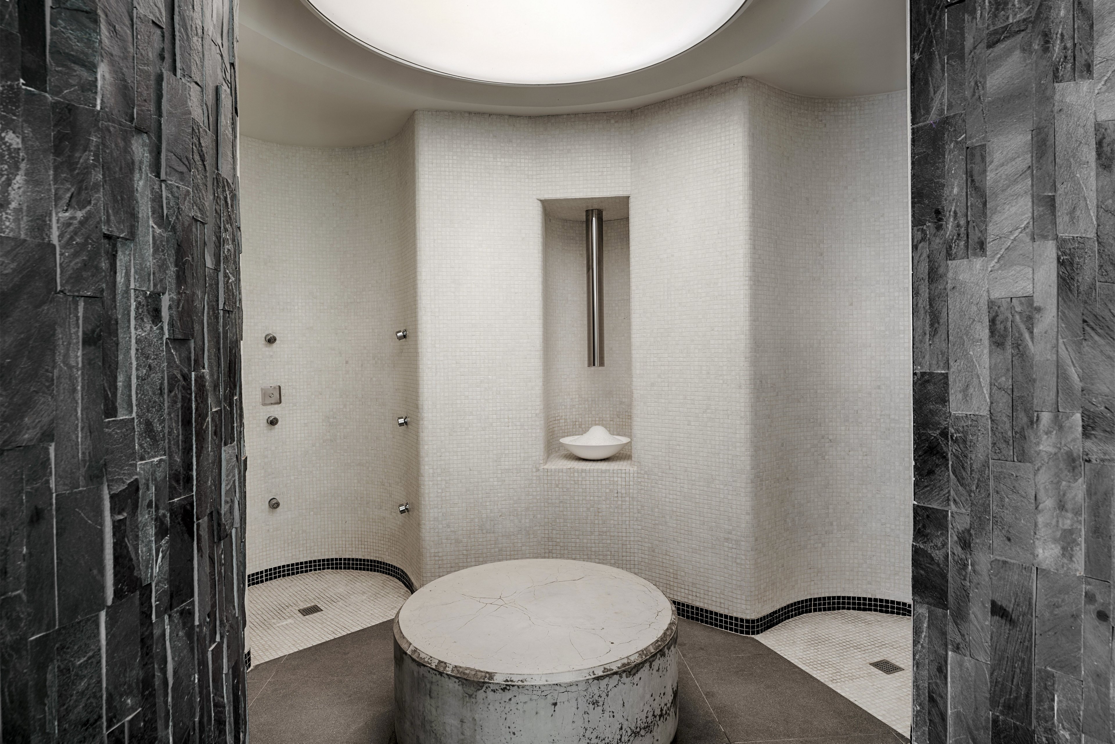 Royal Hideaway Corales Suites