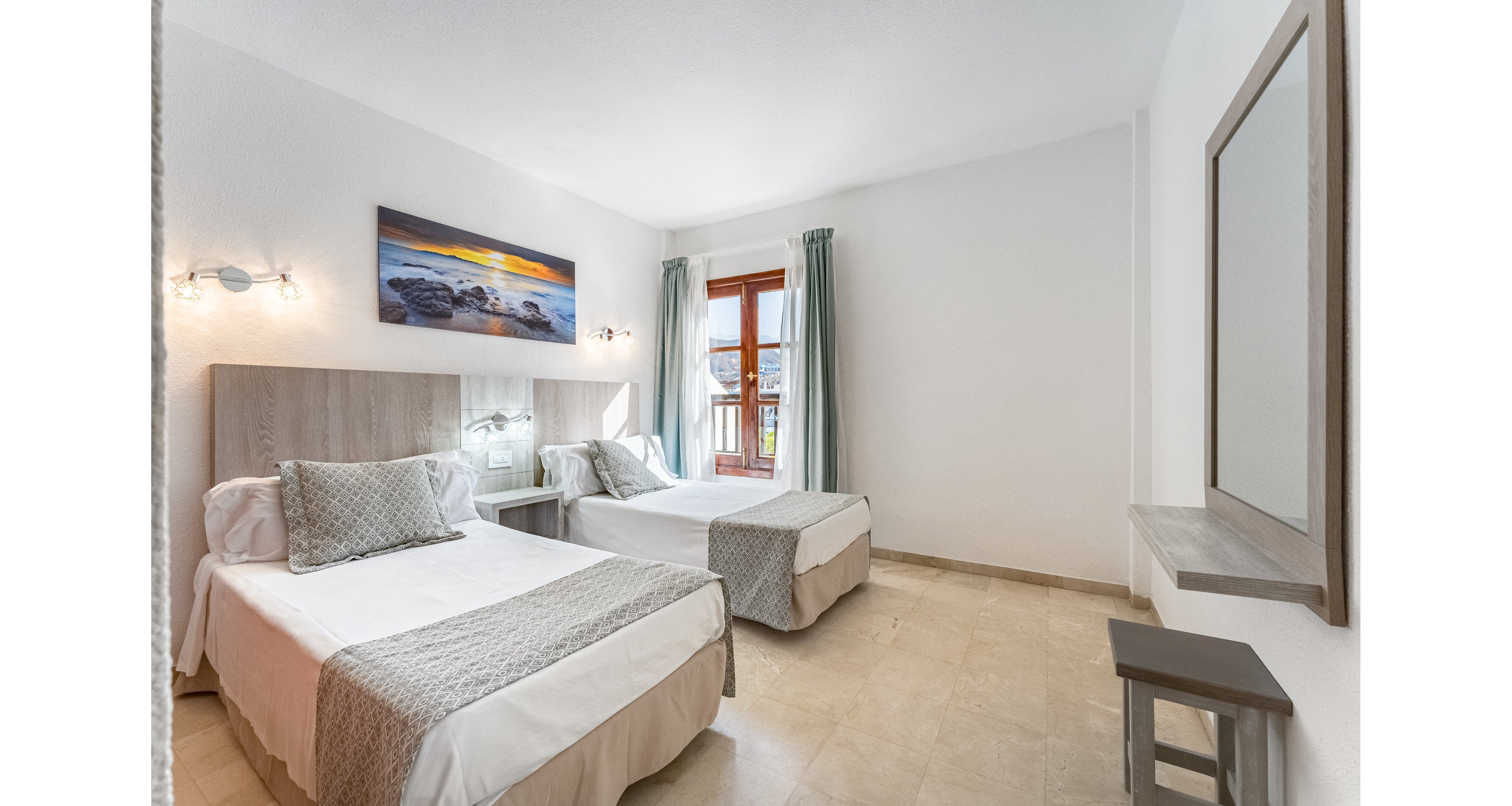 Klayman Olivina Apartments