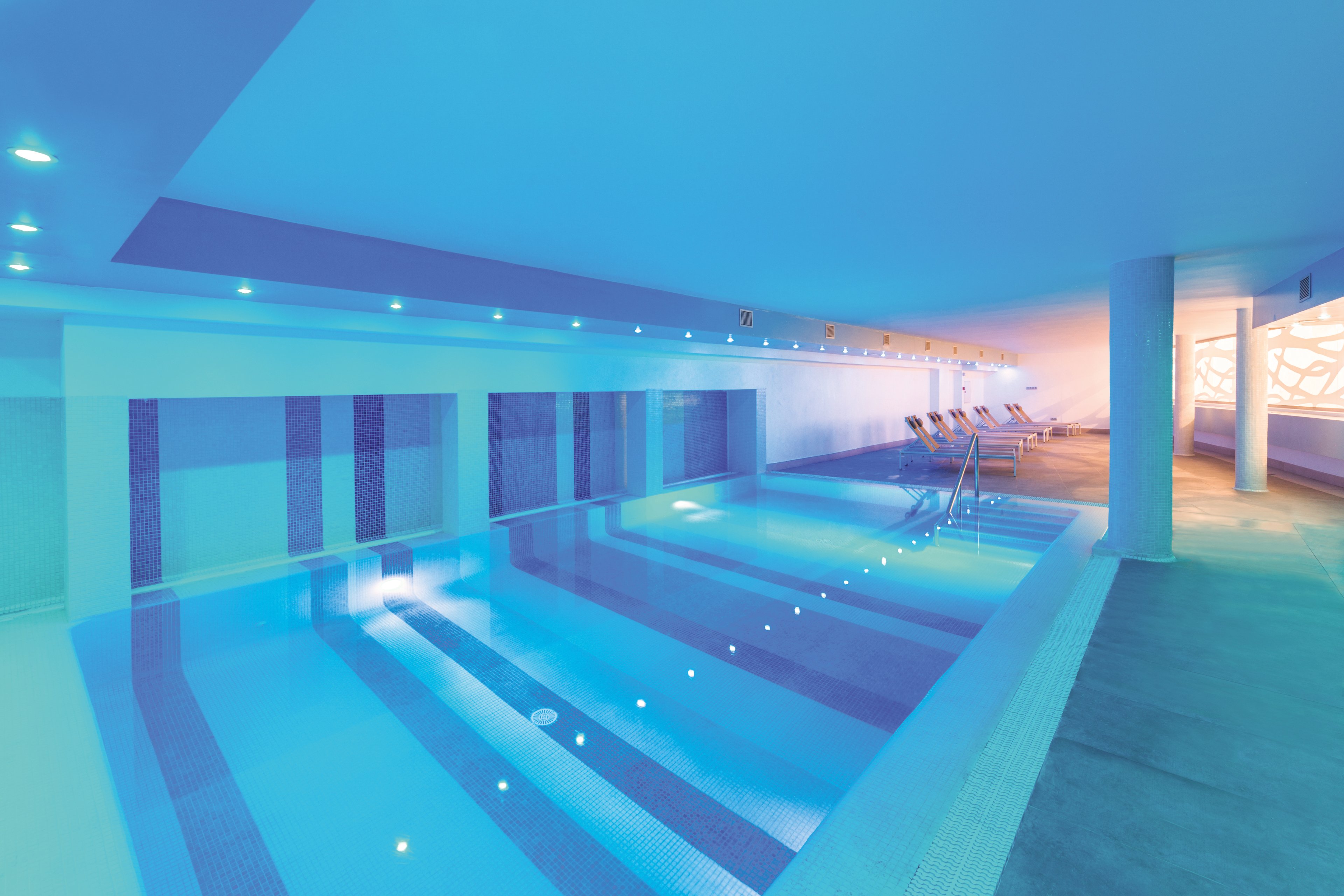 Atlantic Mirage Suites & Spa