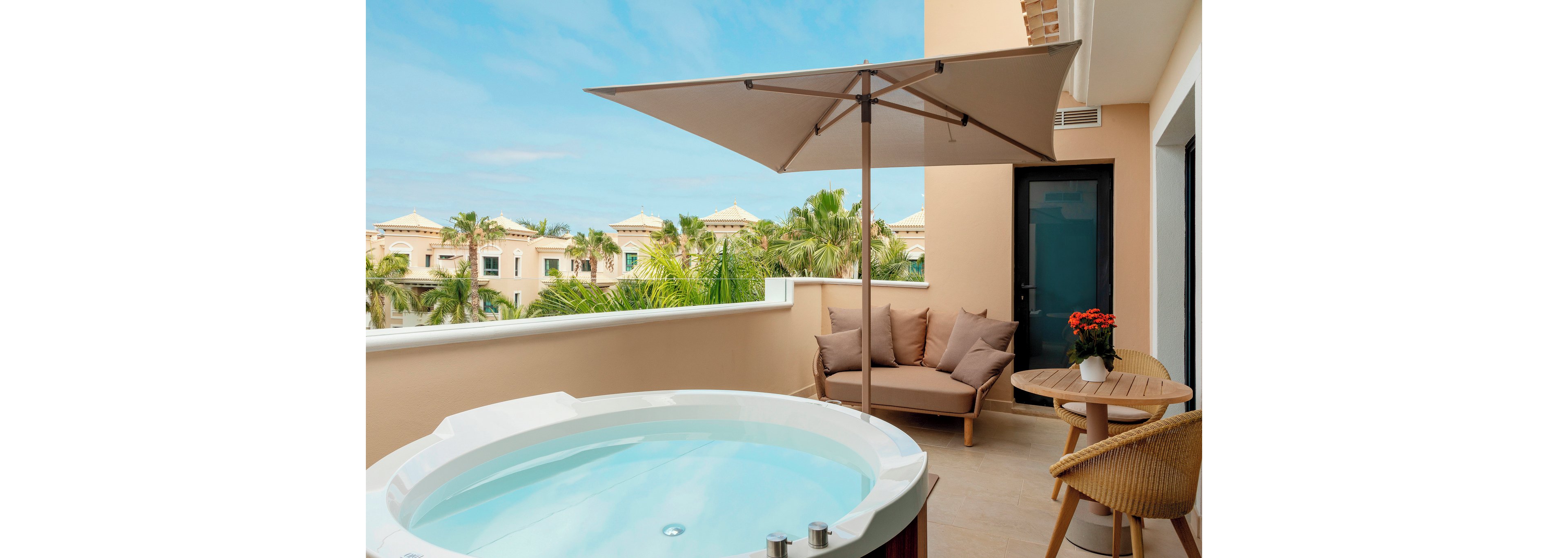 RedLevel at Gran Melia Palacio De Isora