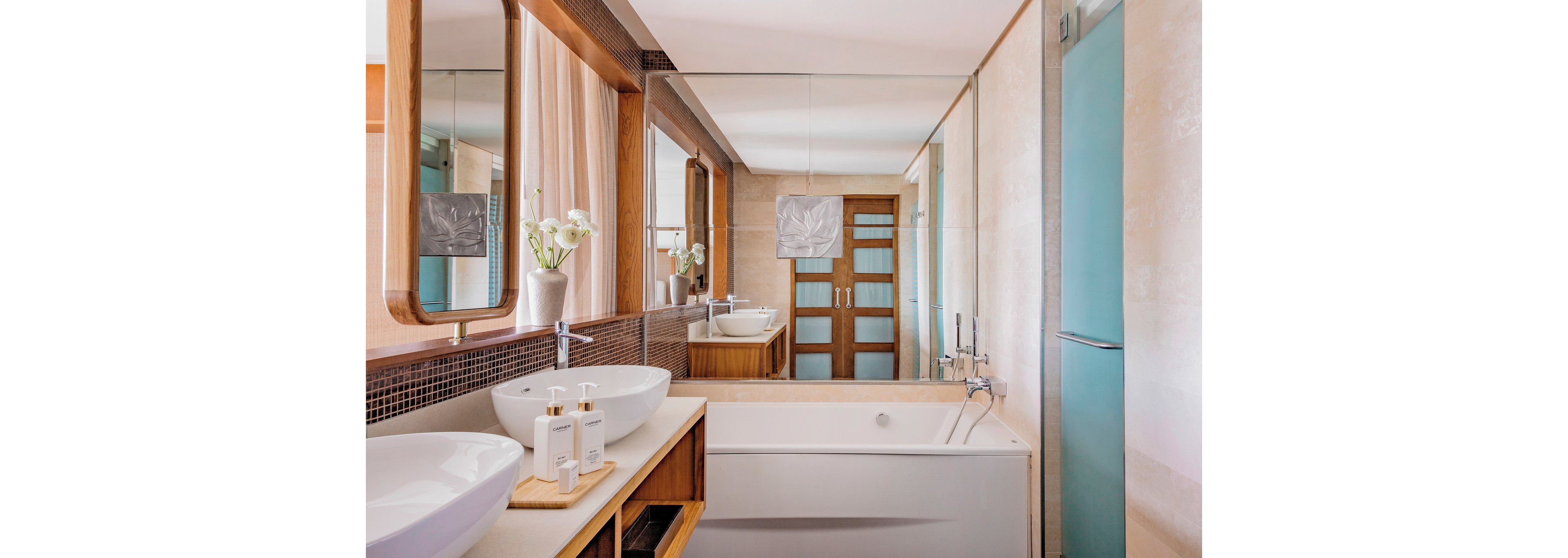 RedLevel at Gran Melia Palacio De Isora