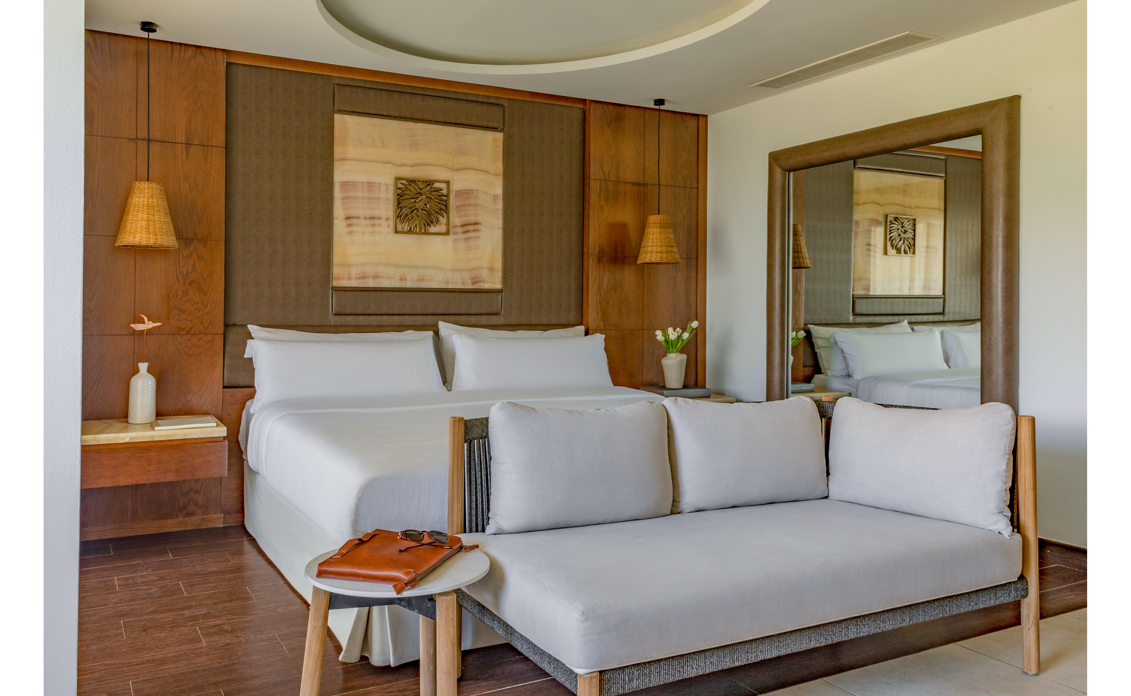 RedLevel at Gran Melia Palacio De Isora