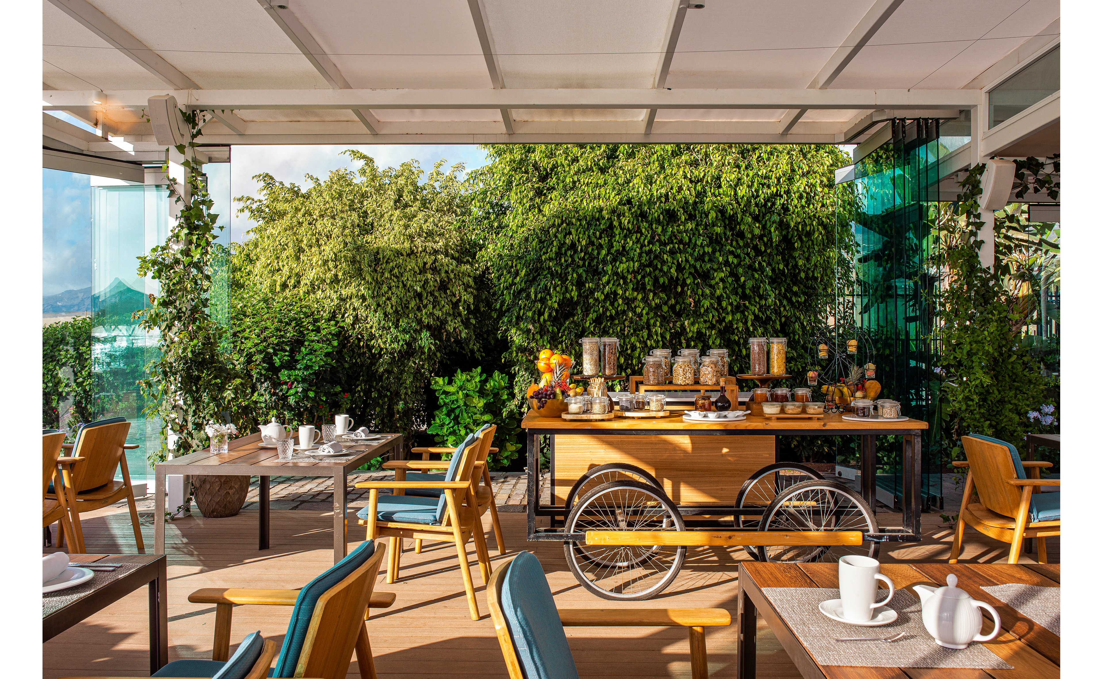 RedLevel at Gran Melia Palacio De Isora