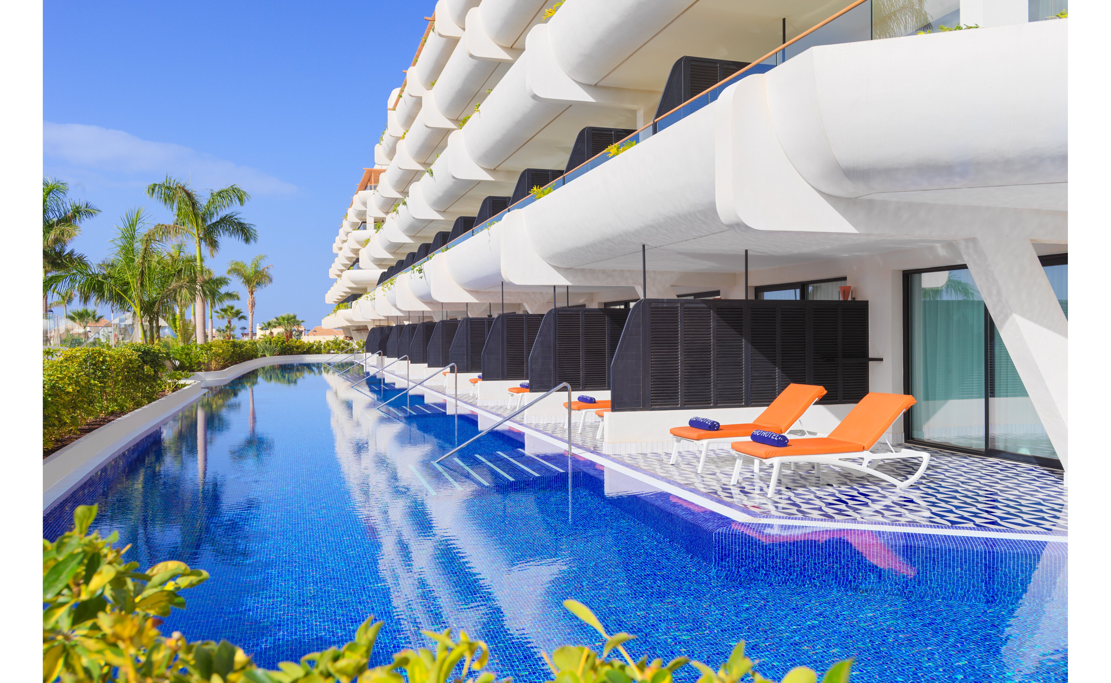 H10 Atlantic Sunset Horizons Collection