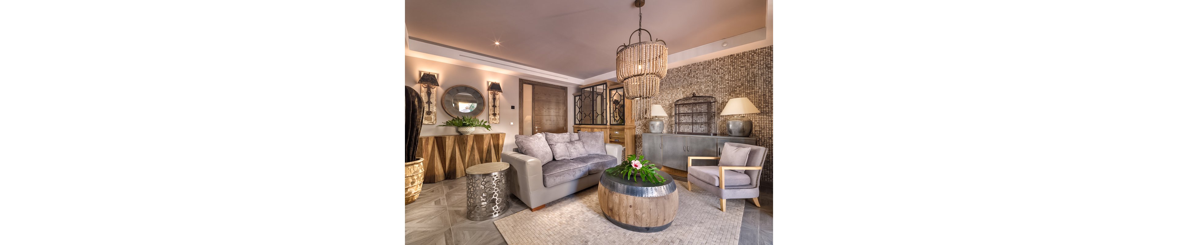 Royal River Luxury Hotel