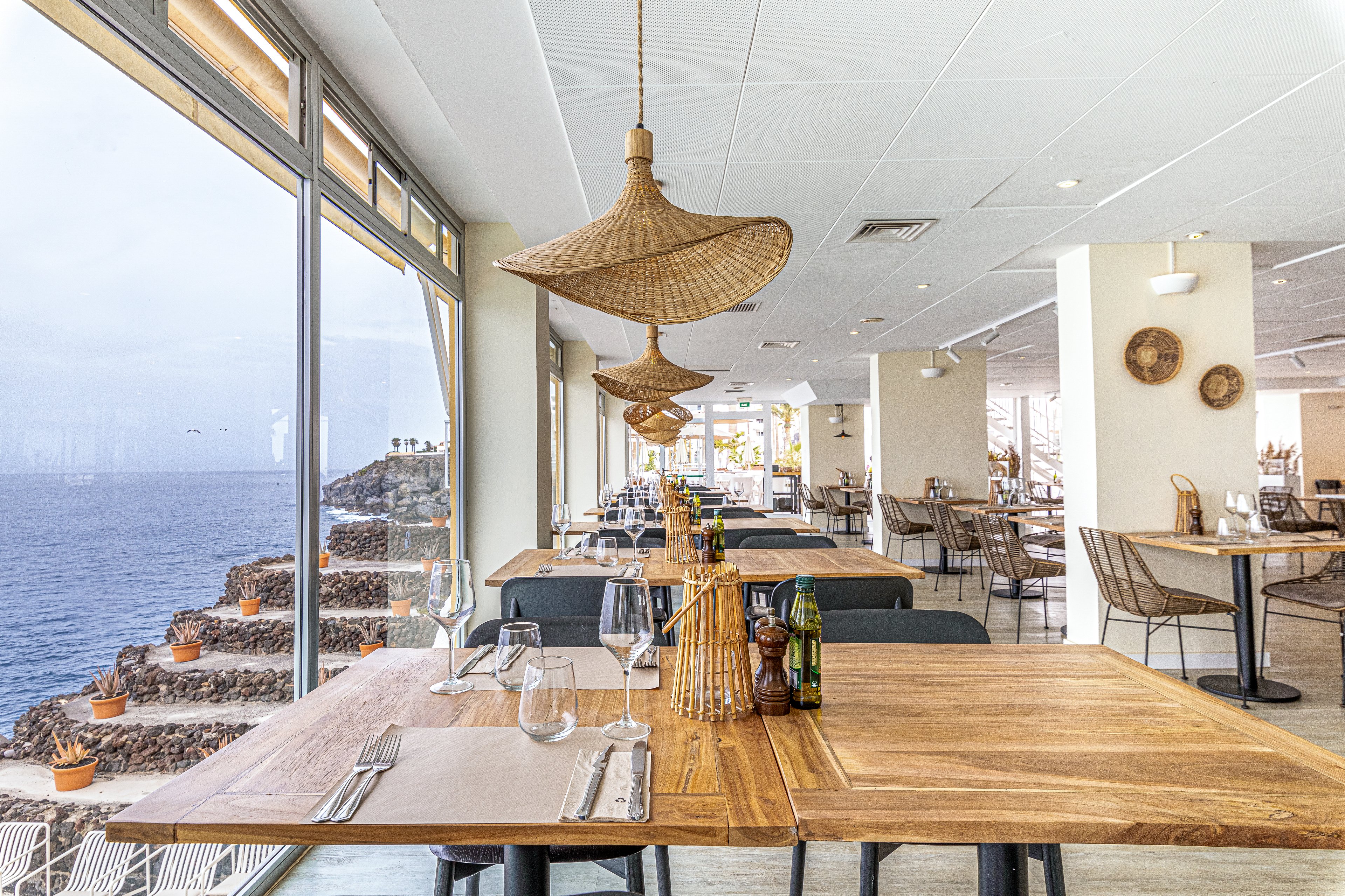 Atlantic Holiday Hotel