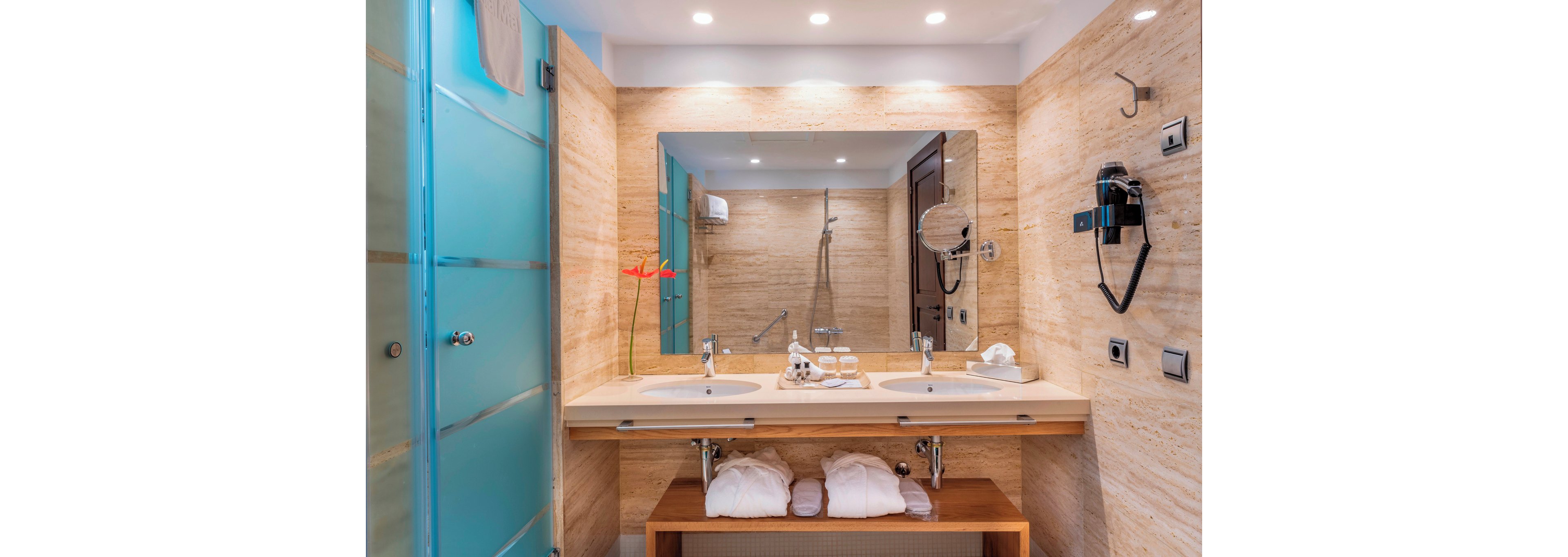 Hotel Suite Villa Maria with 3 Rounds of Golf Included