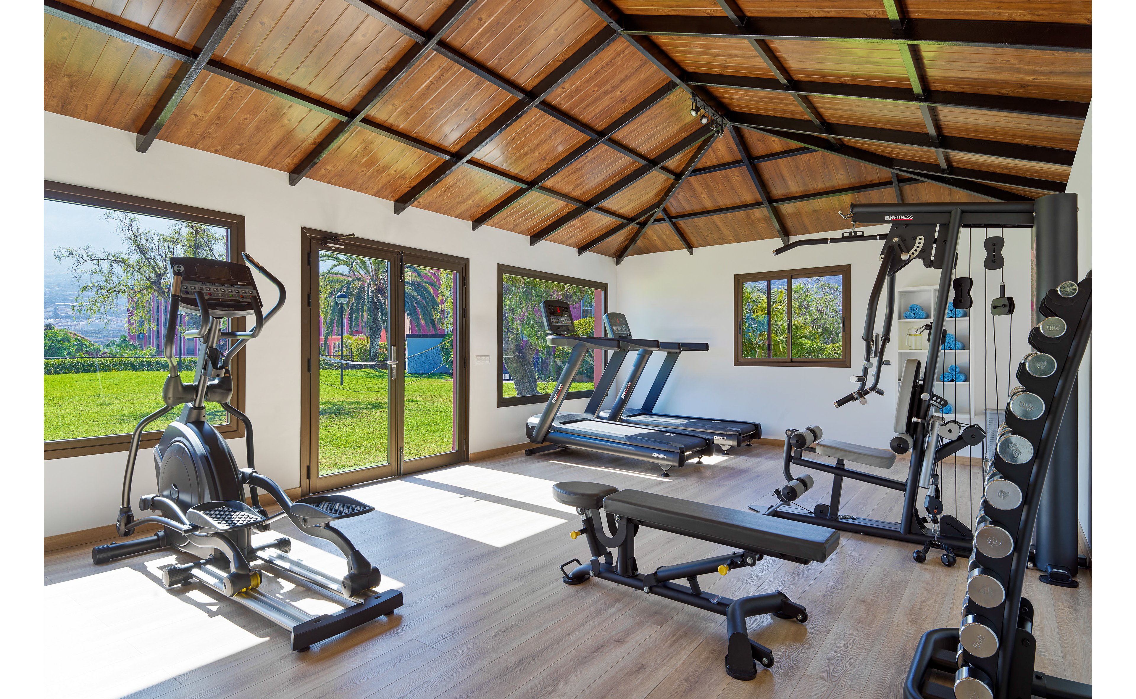 Las Aguilas Tenerife Affiliated by Melia