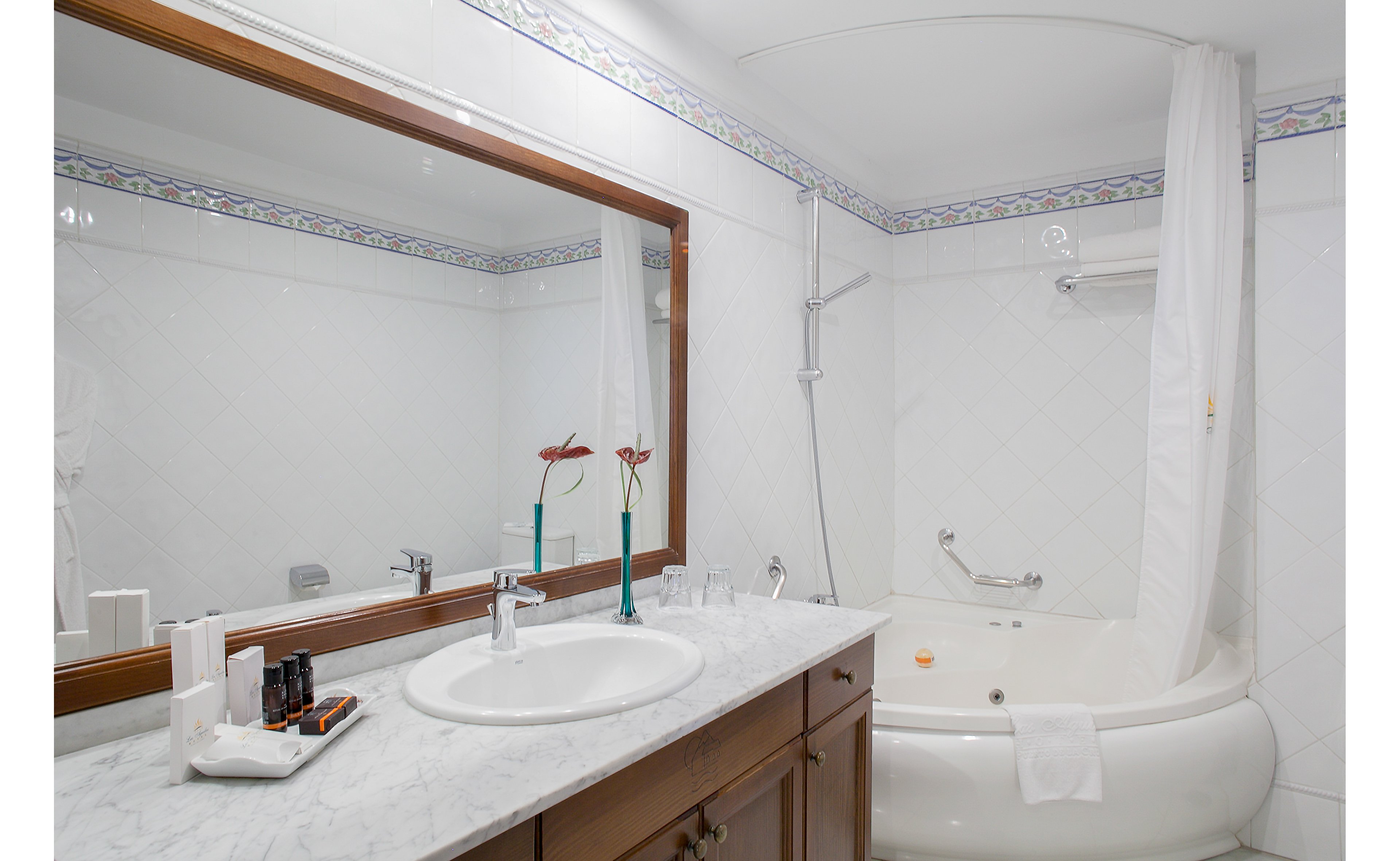 Las Aguilas Tenerife Affiliated by Melia