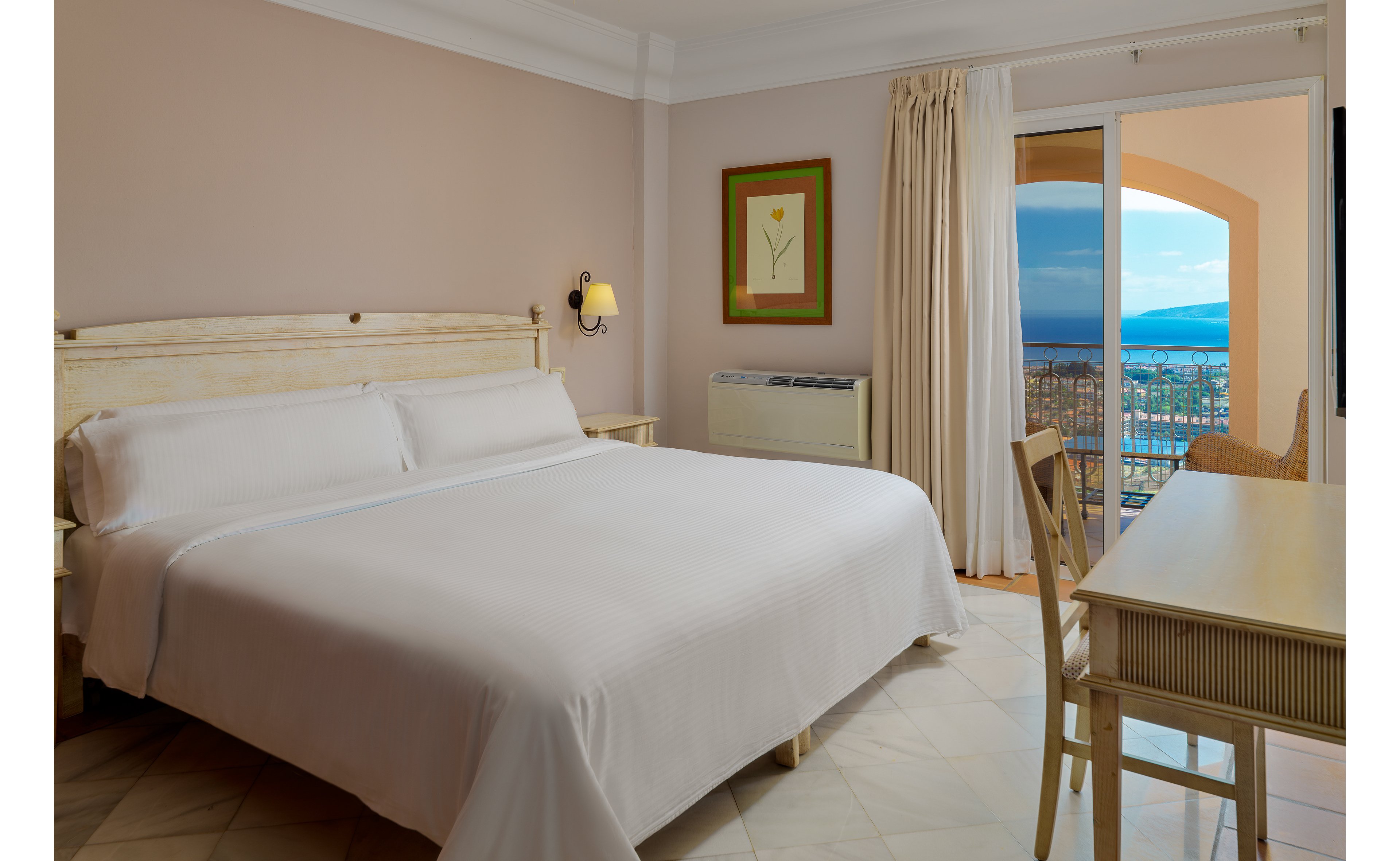 Las Aguilas Tenerife Affiliated by Melia