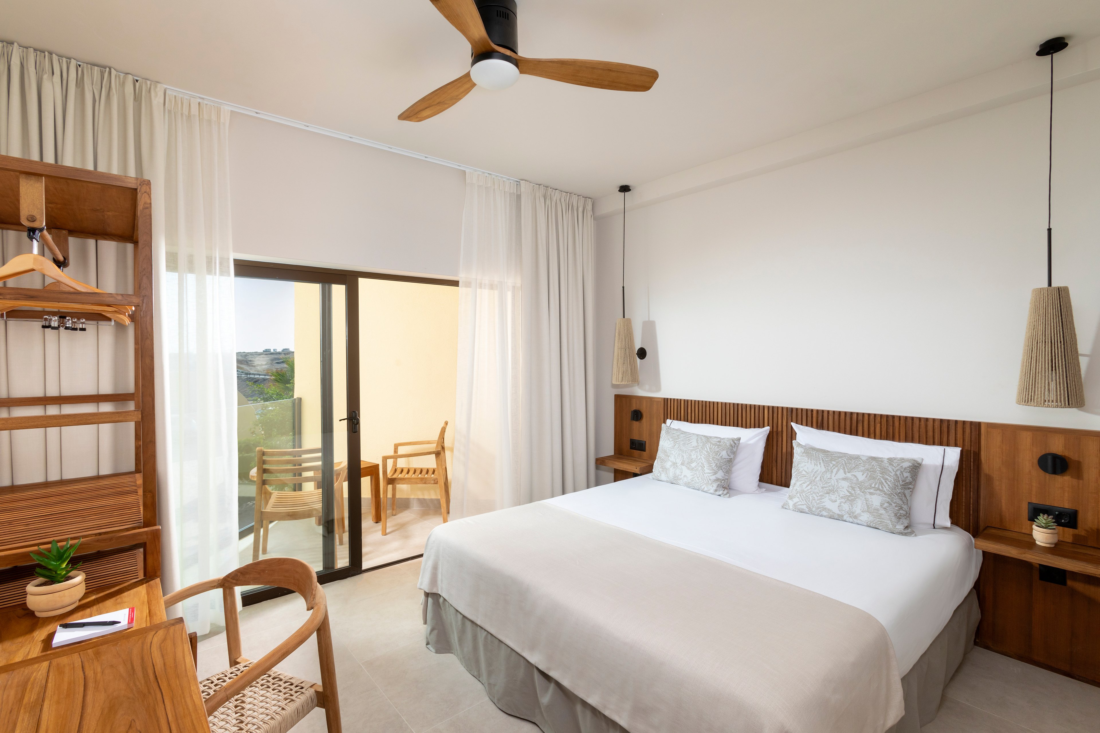 Playa Surf CBbC Hotel formerly Hotel Playa Sur