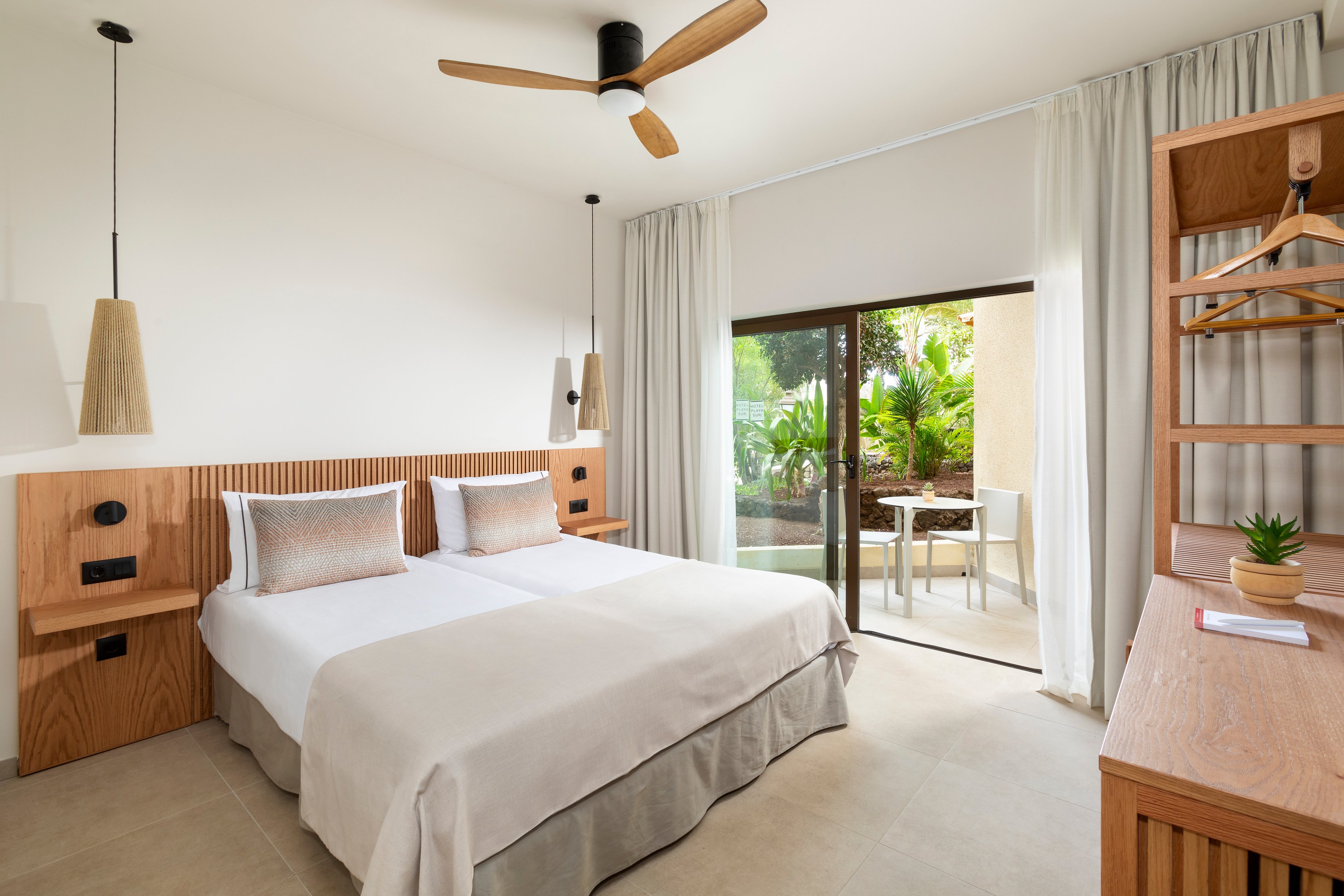 Playa Surf CBbC Hotel formerly Hotel Playa Sur