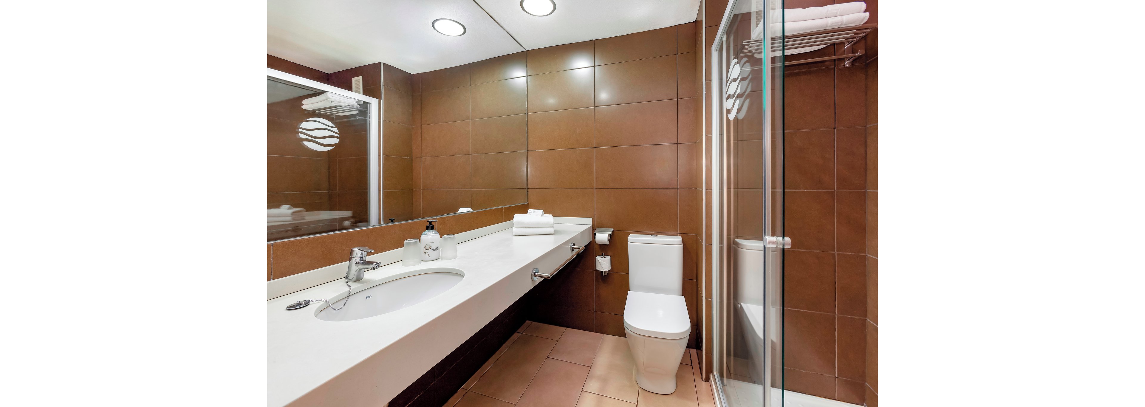 Playaolid Suites & Apartments & Siam Park Waterpark