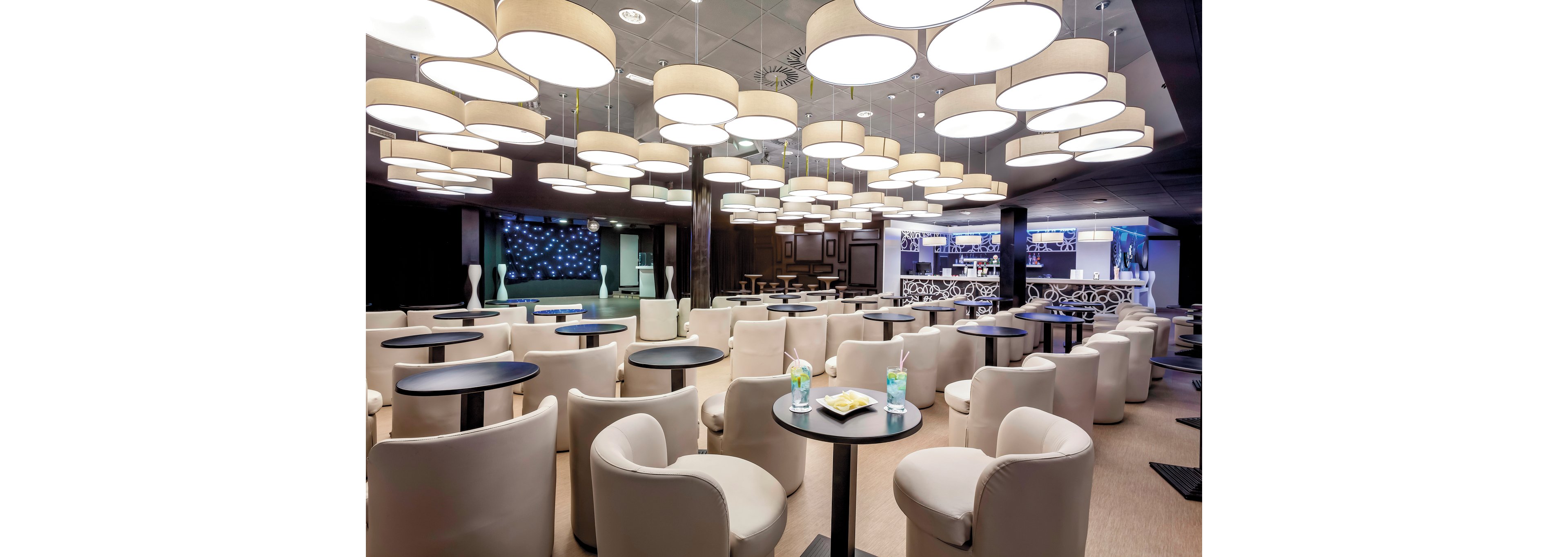 Playaolid Suites & Apartments & Siam Park Waterpark