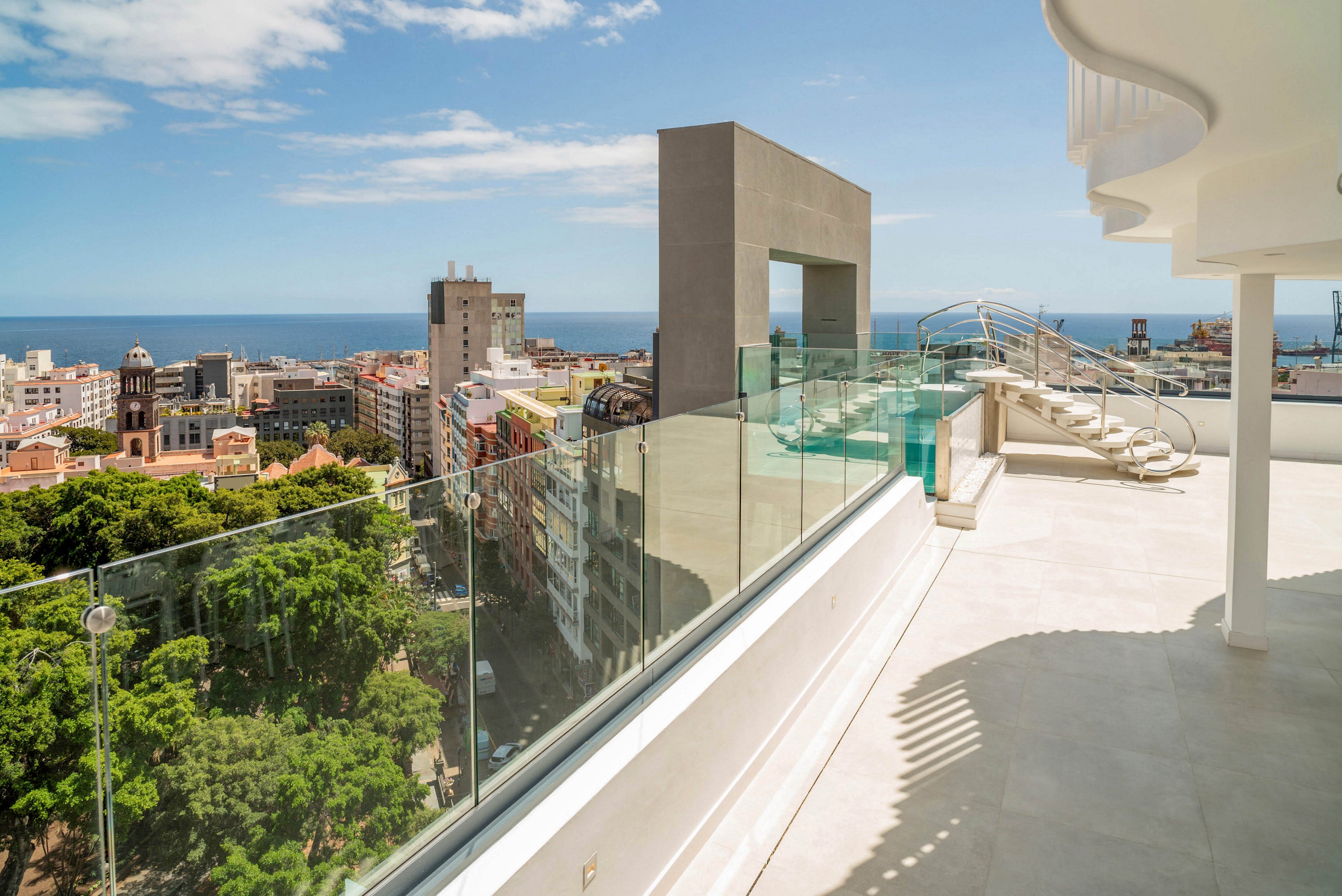 Innside by Melia Tenerife Santa Cruz