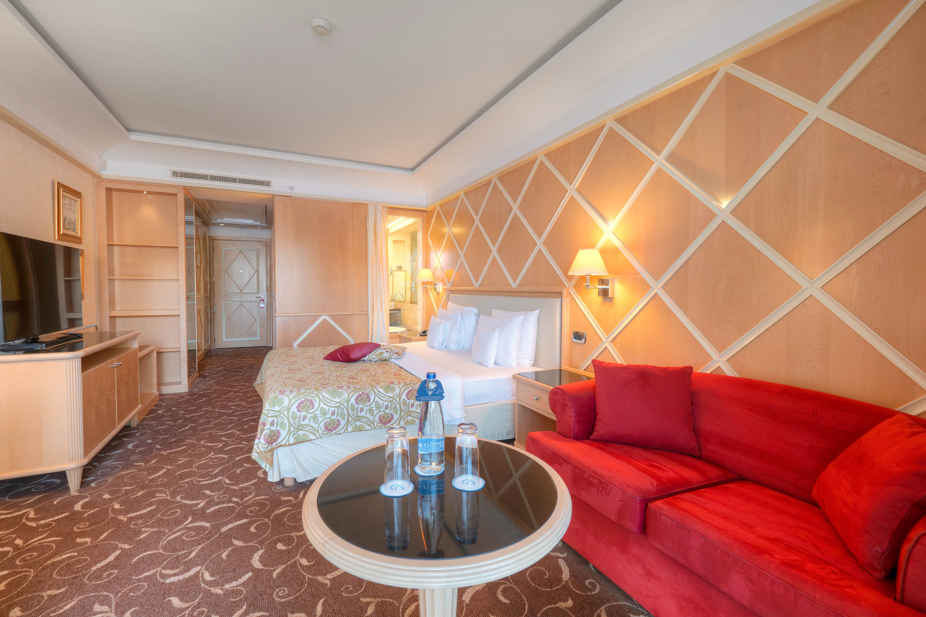 Splendid Conference & Spa Resort.