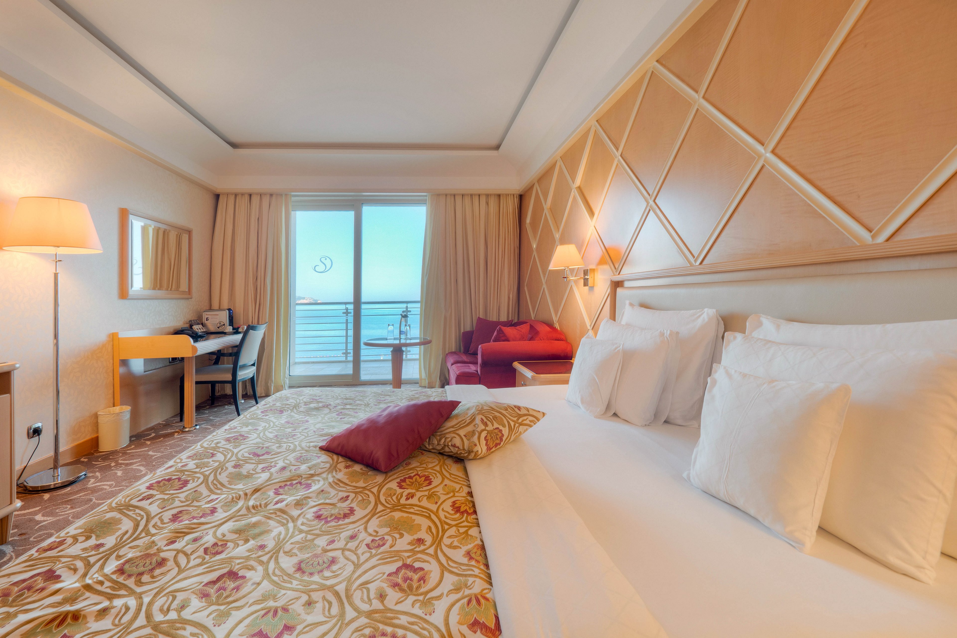 Splendid Conference & Spa Resort.