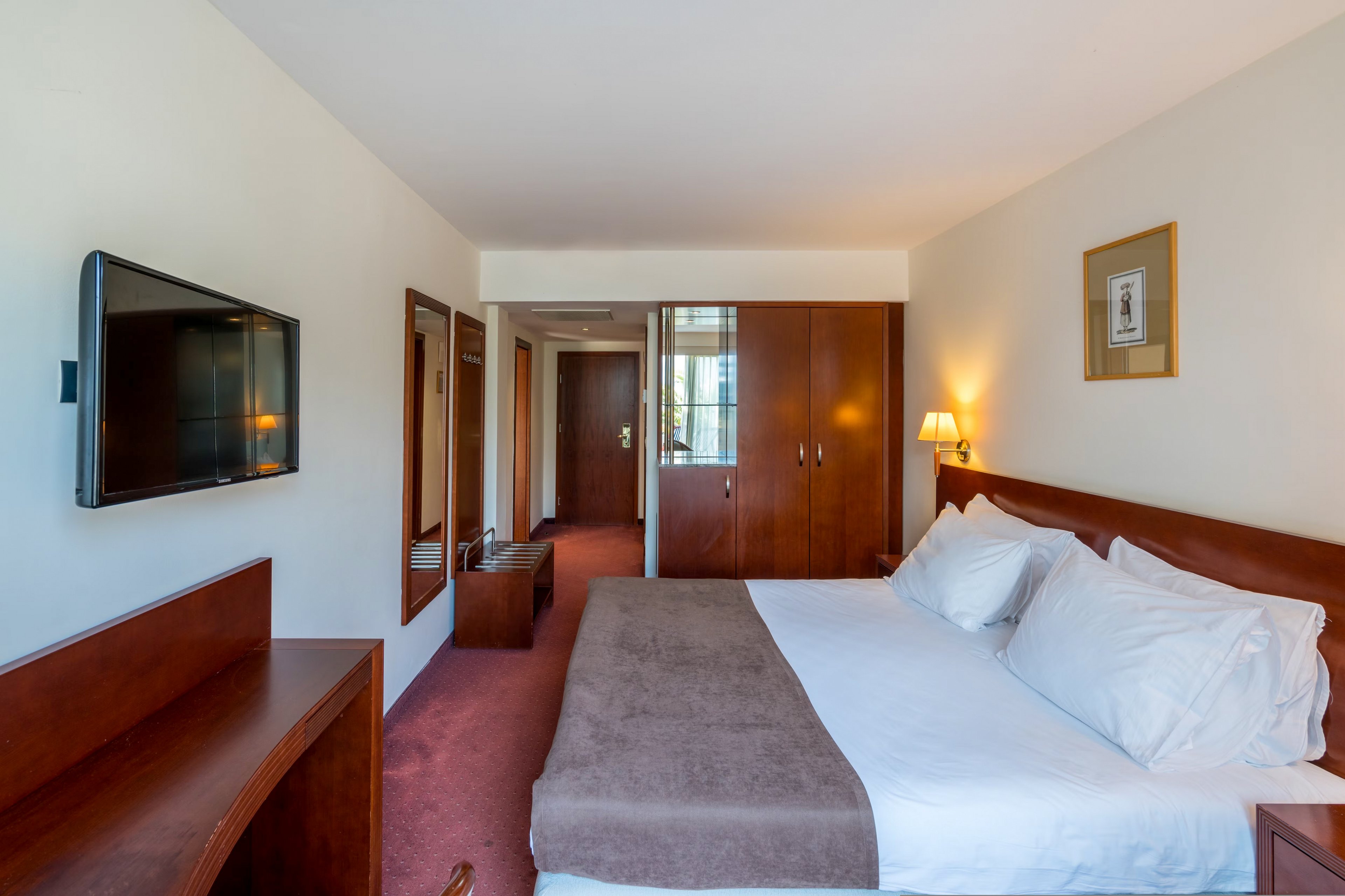 Iberostar Waves Bellevue.