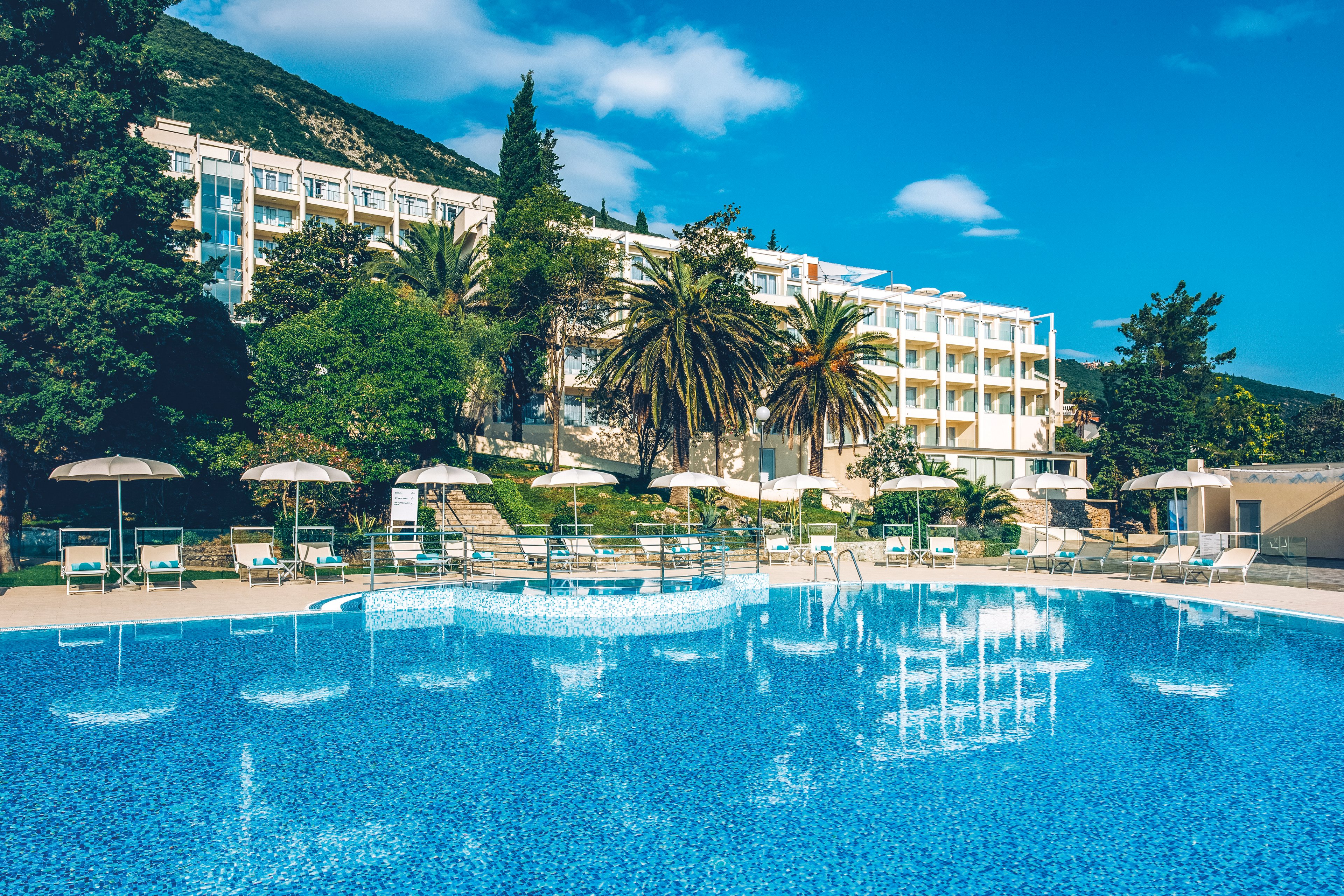 Iberostar Waves Herceg Novi.