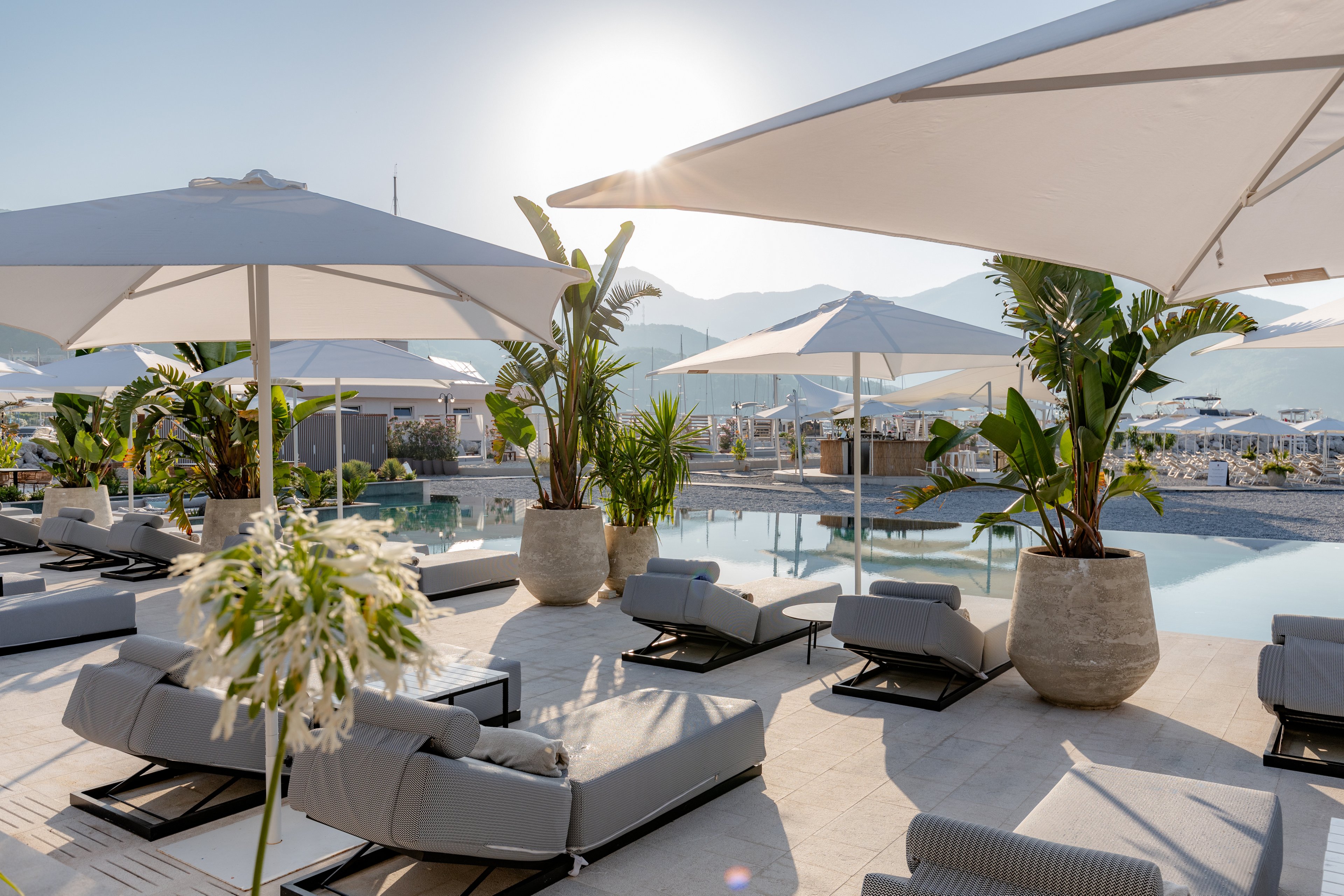 Lazure Hotel & Marina.