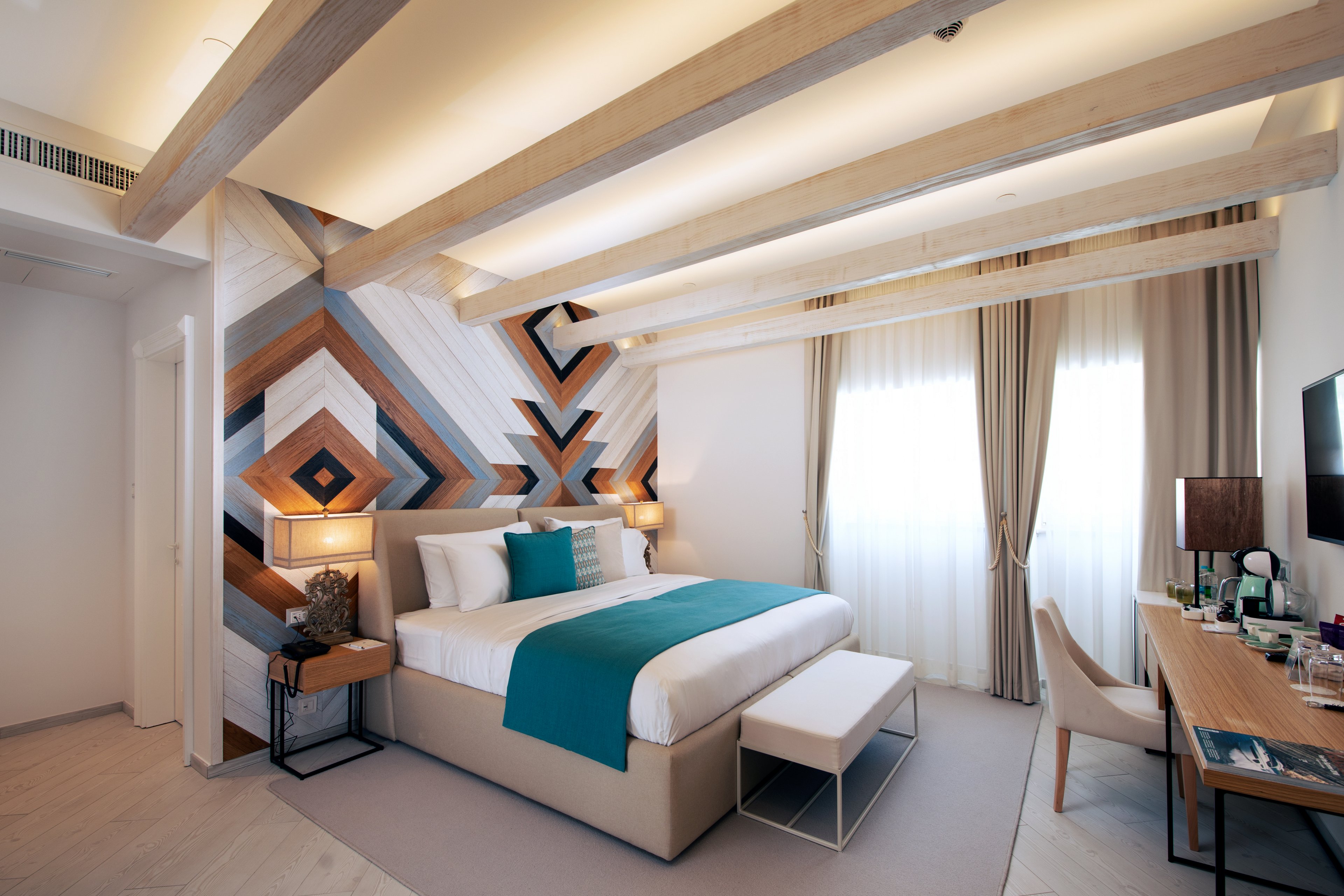 Lazure Hotel & Marina.