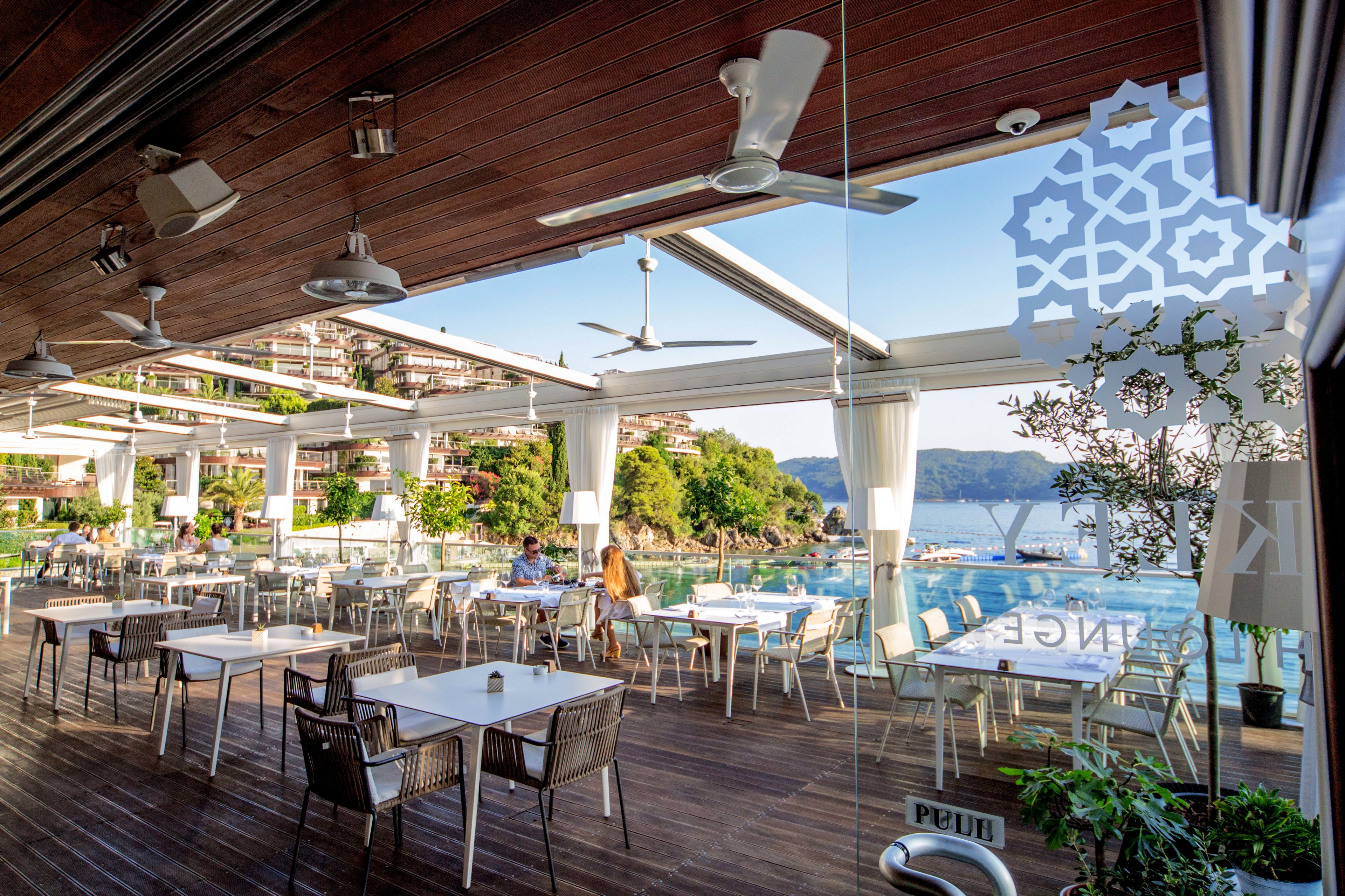 Dukley Hotel & Resort