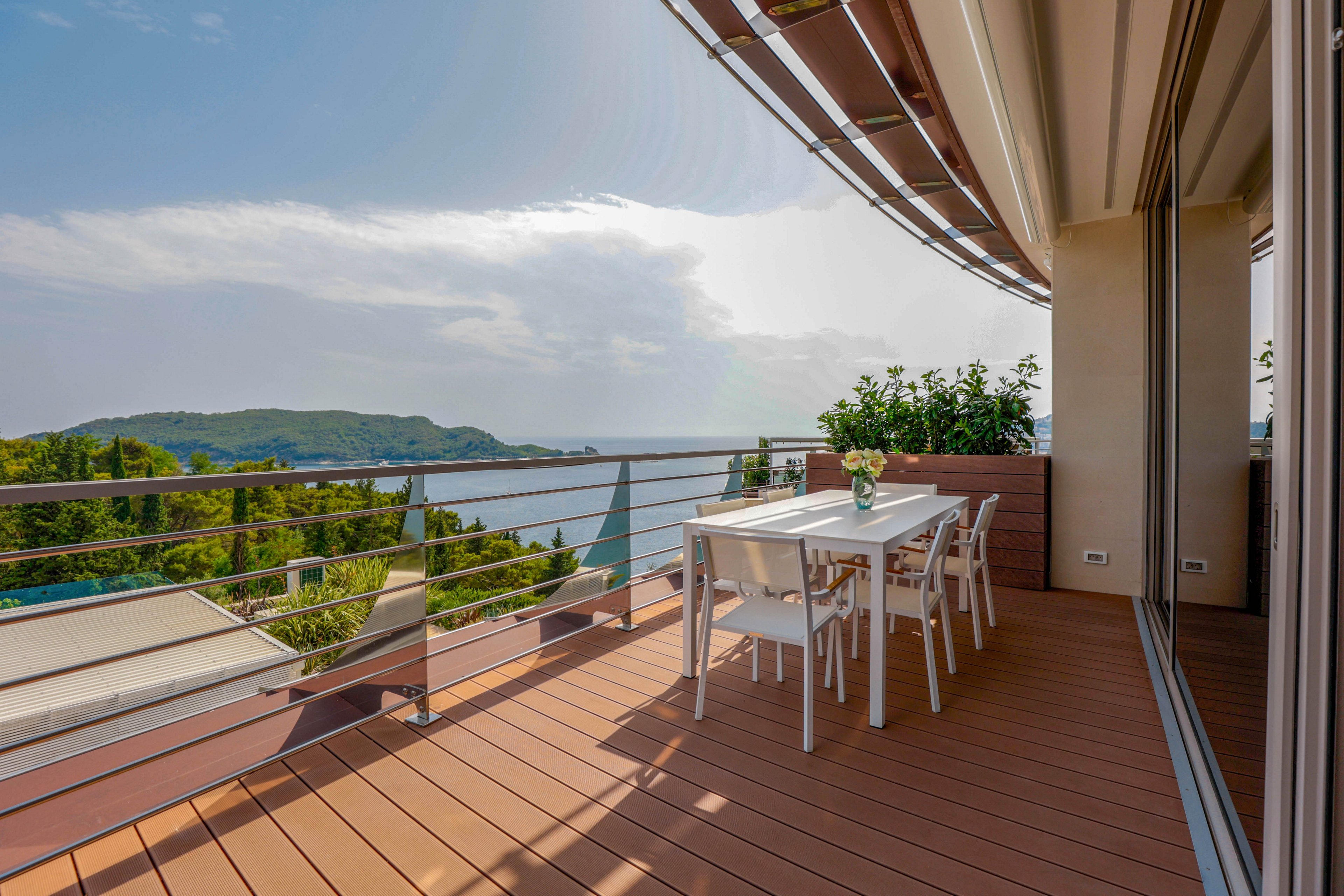 Dukley Hotel & Resort