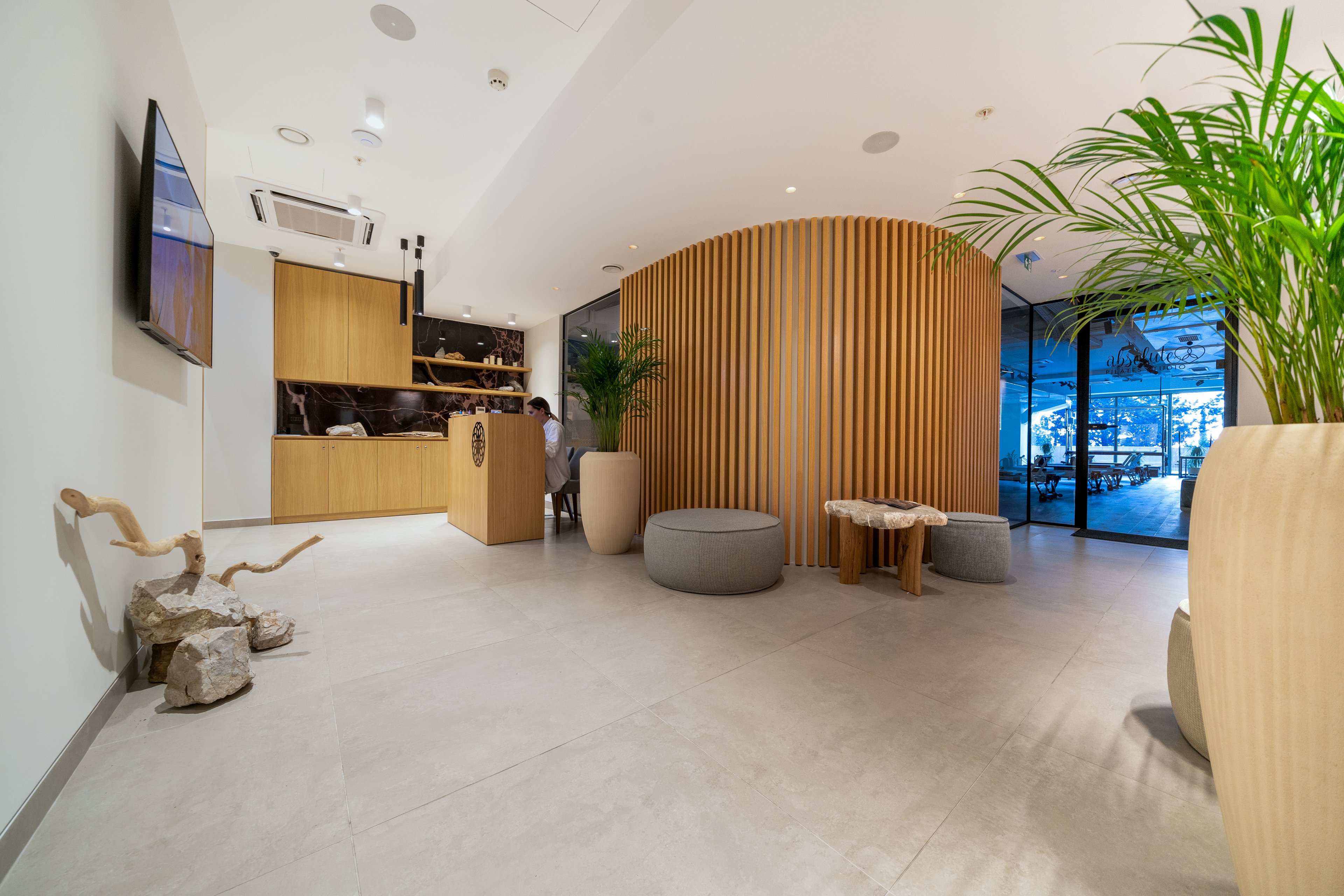 Harmonia Hotel by Dukley.