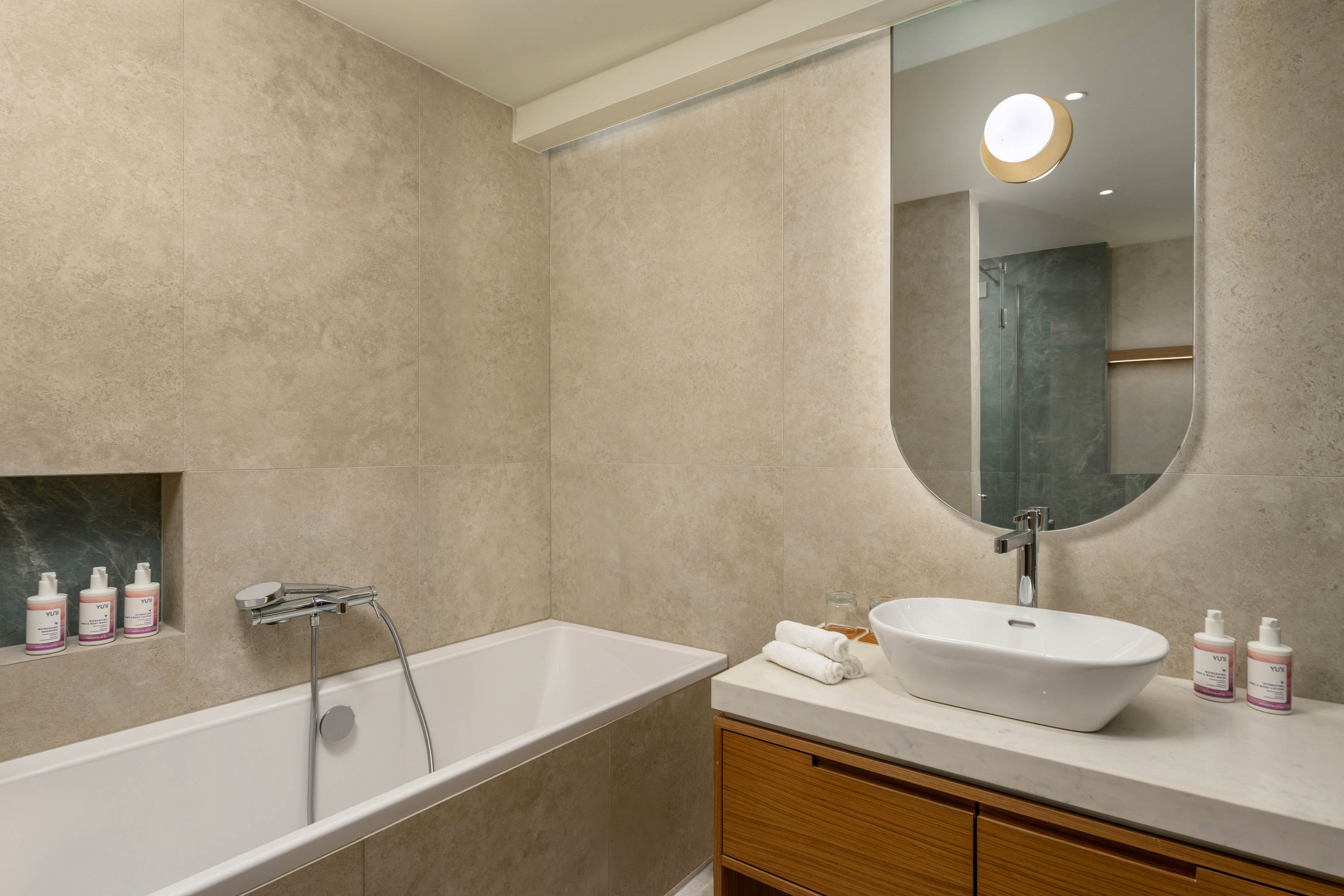 Movenpick Hotel Teuta Kotor Bay