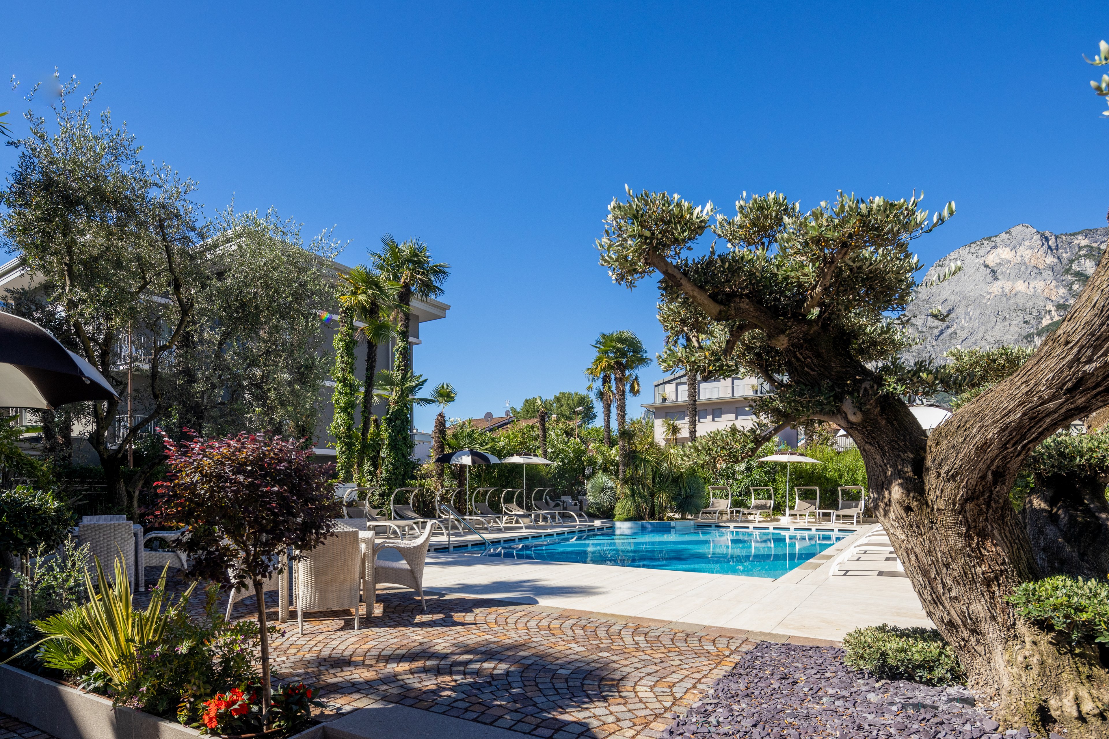 Garda Suite Hotel Riva