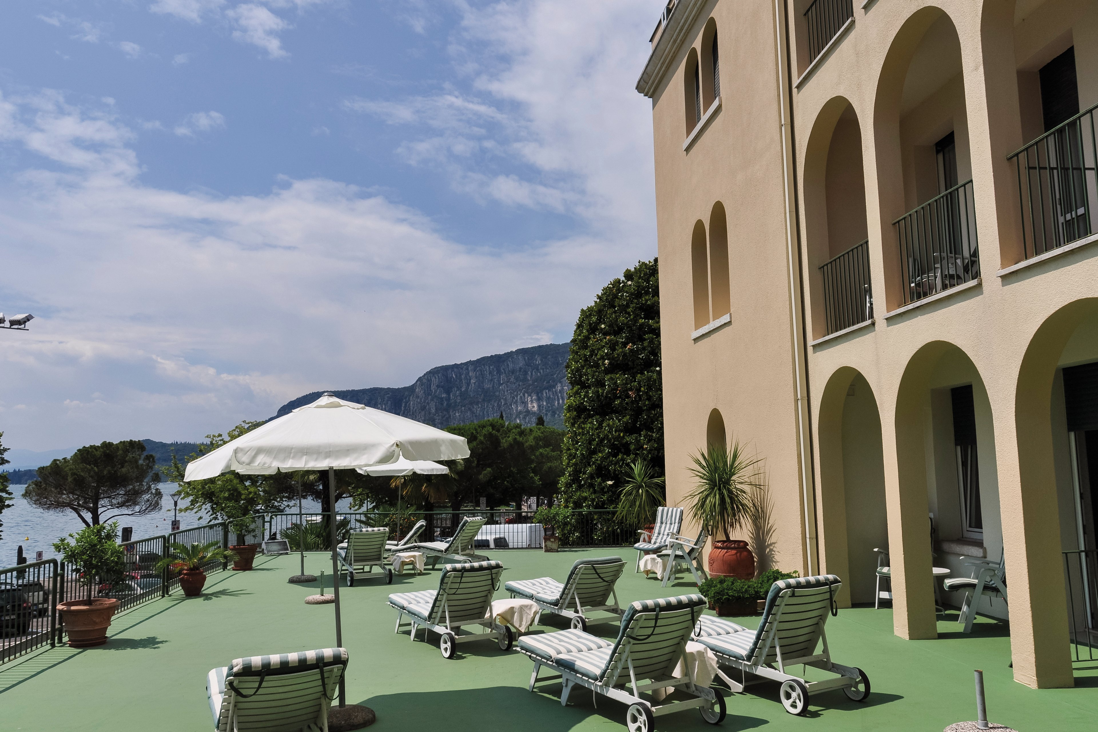 Hotel Terminus Garda