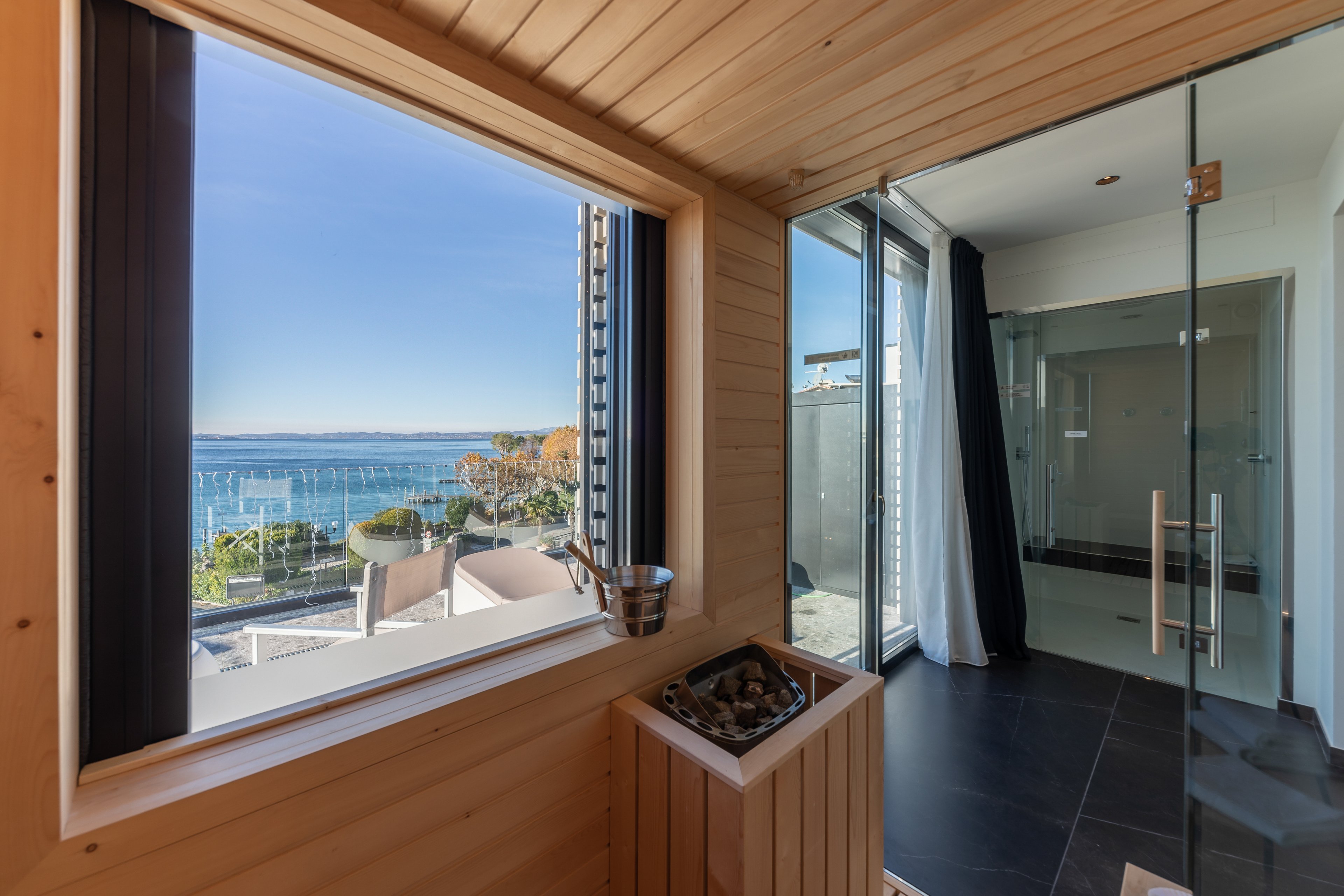 MaisonMe Boutique Hotel