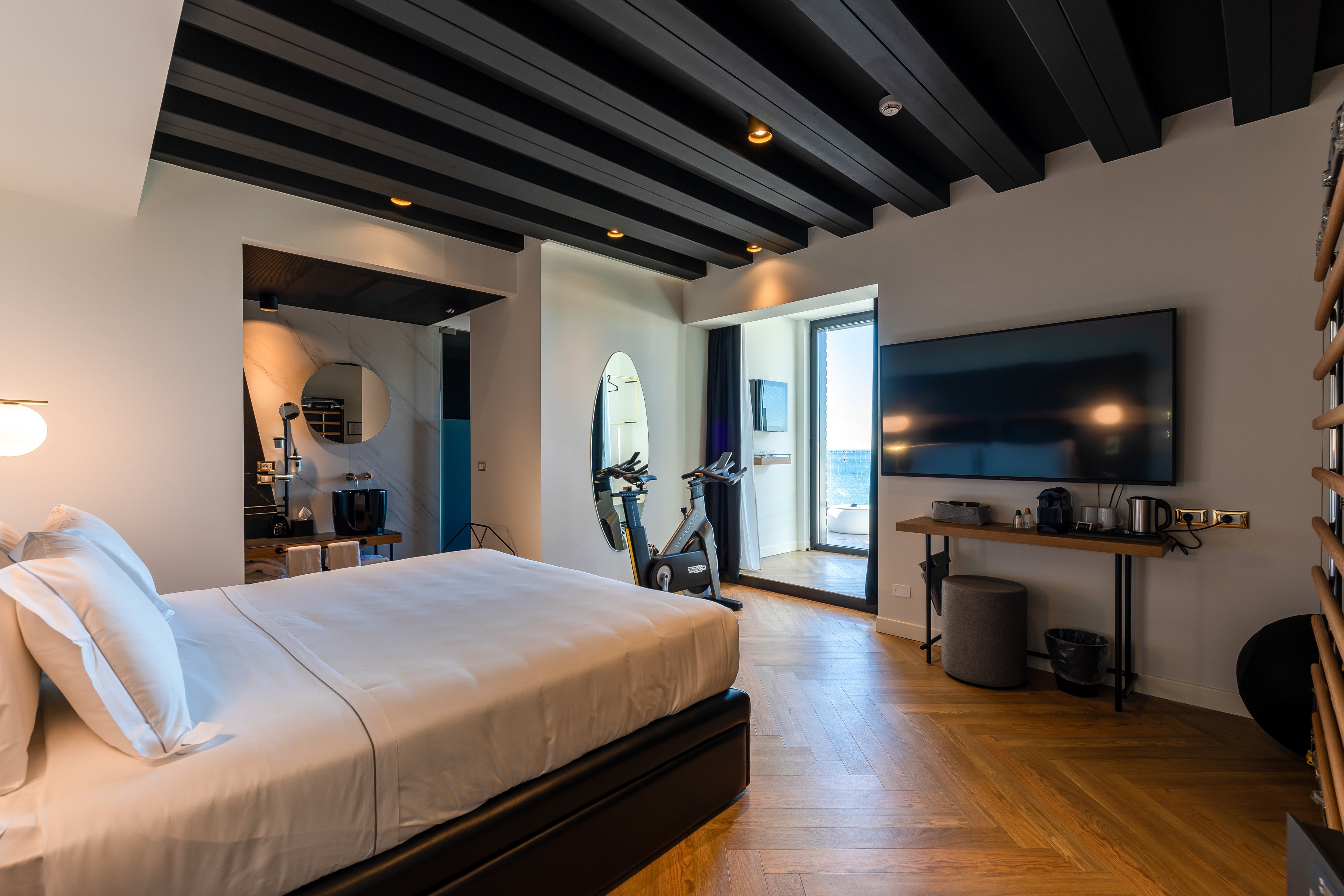 MaisonMe Boutique Hotel